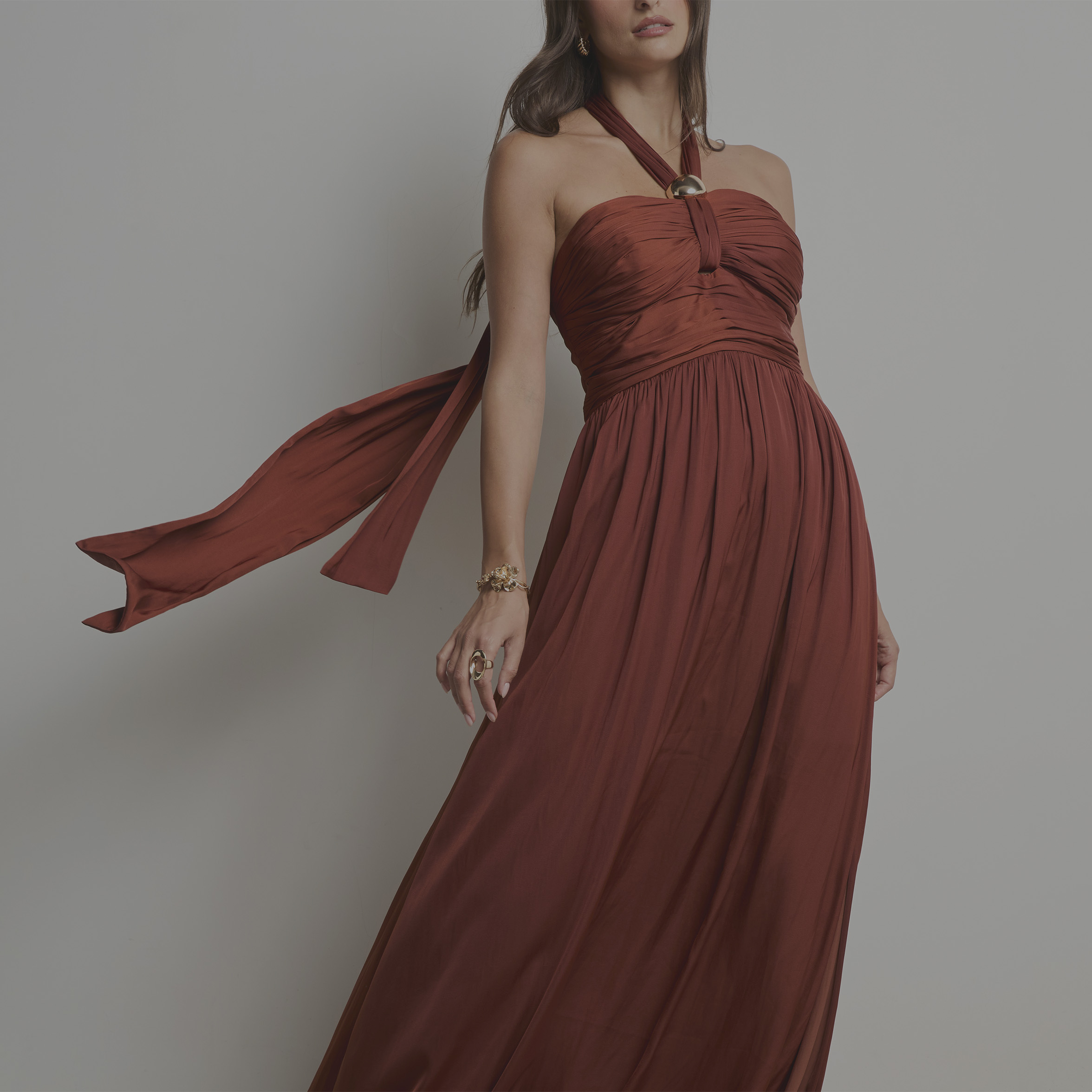 Couleurs c&eacute;r&eacute;monie femme invit&eacute;e