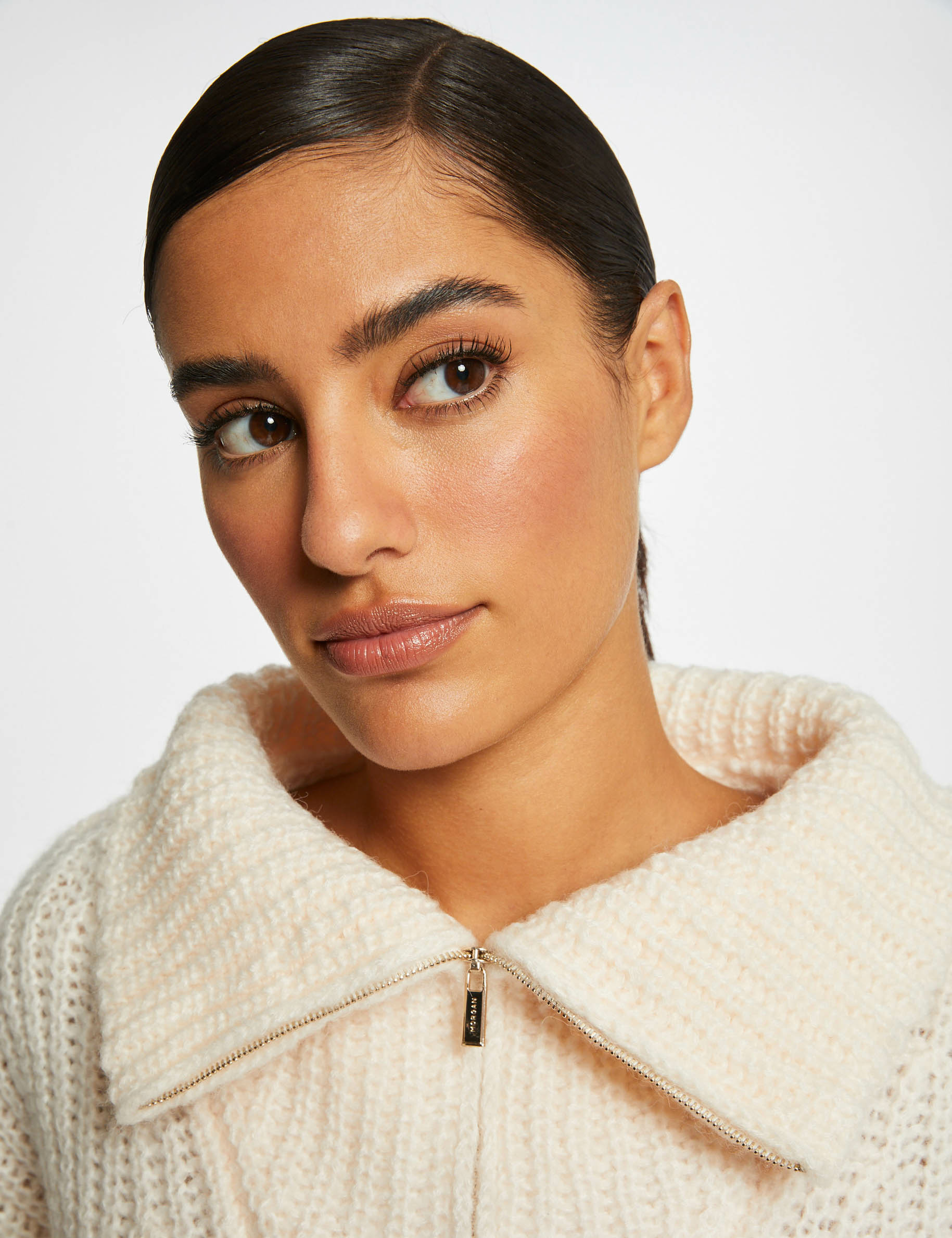 Pull manches longues à col montant zippé ivoire femme Pull manches longues à col montant zippé ivoire femme