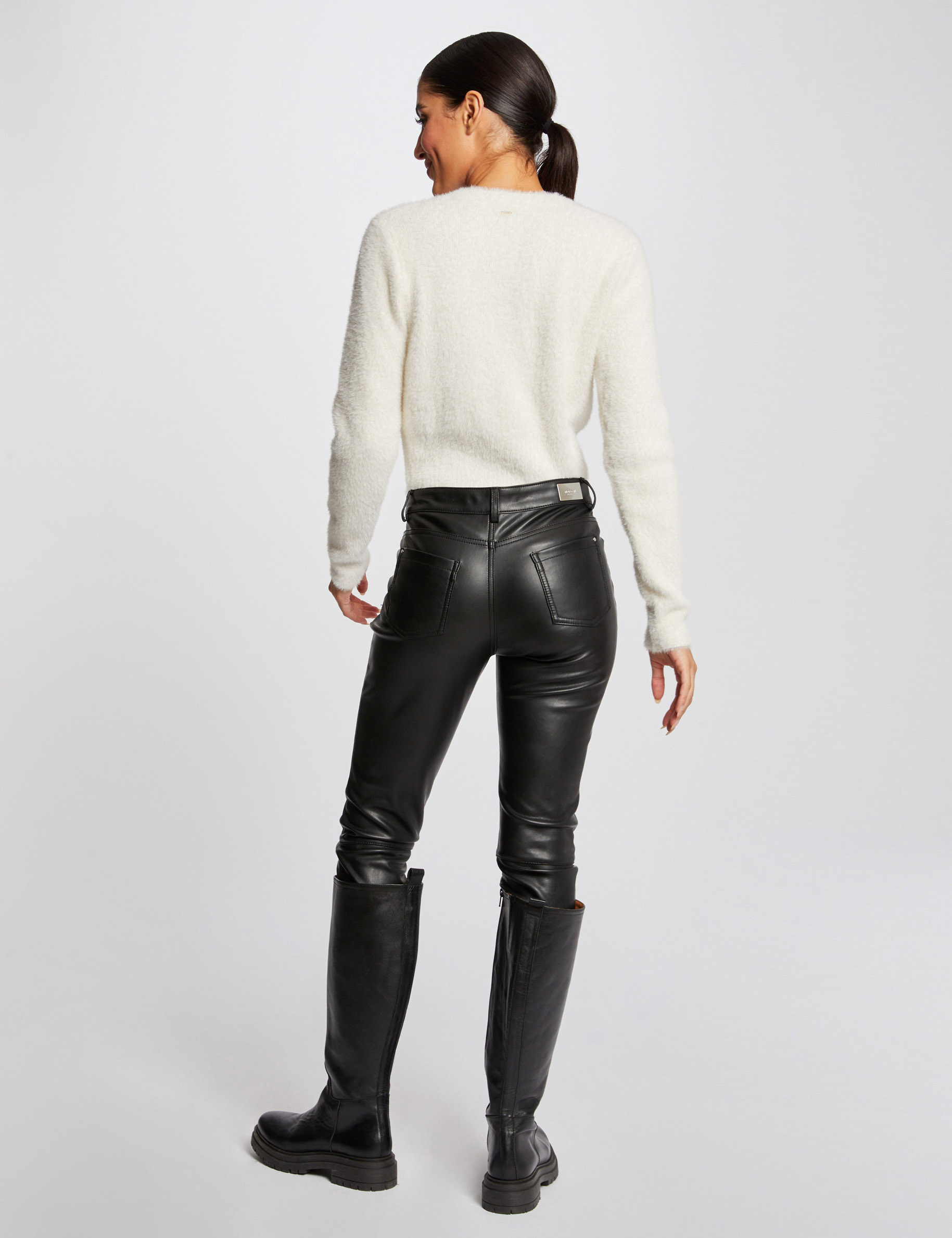 Pull manches longues à col rond ivoire femme Pull manches longues à col rond ivoire femme
