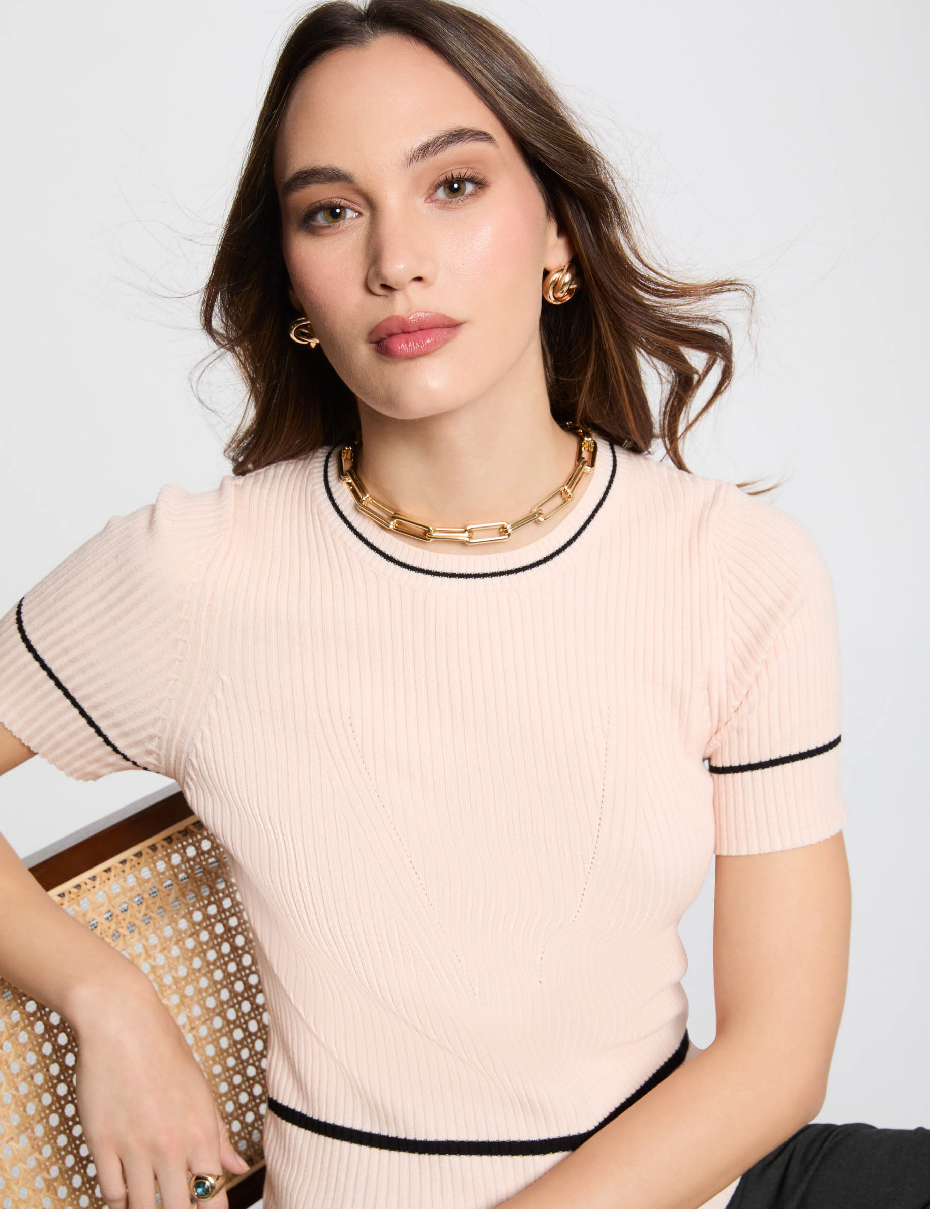 pull manches courtes rose clair femme Pull manches courtes rose clair femme