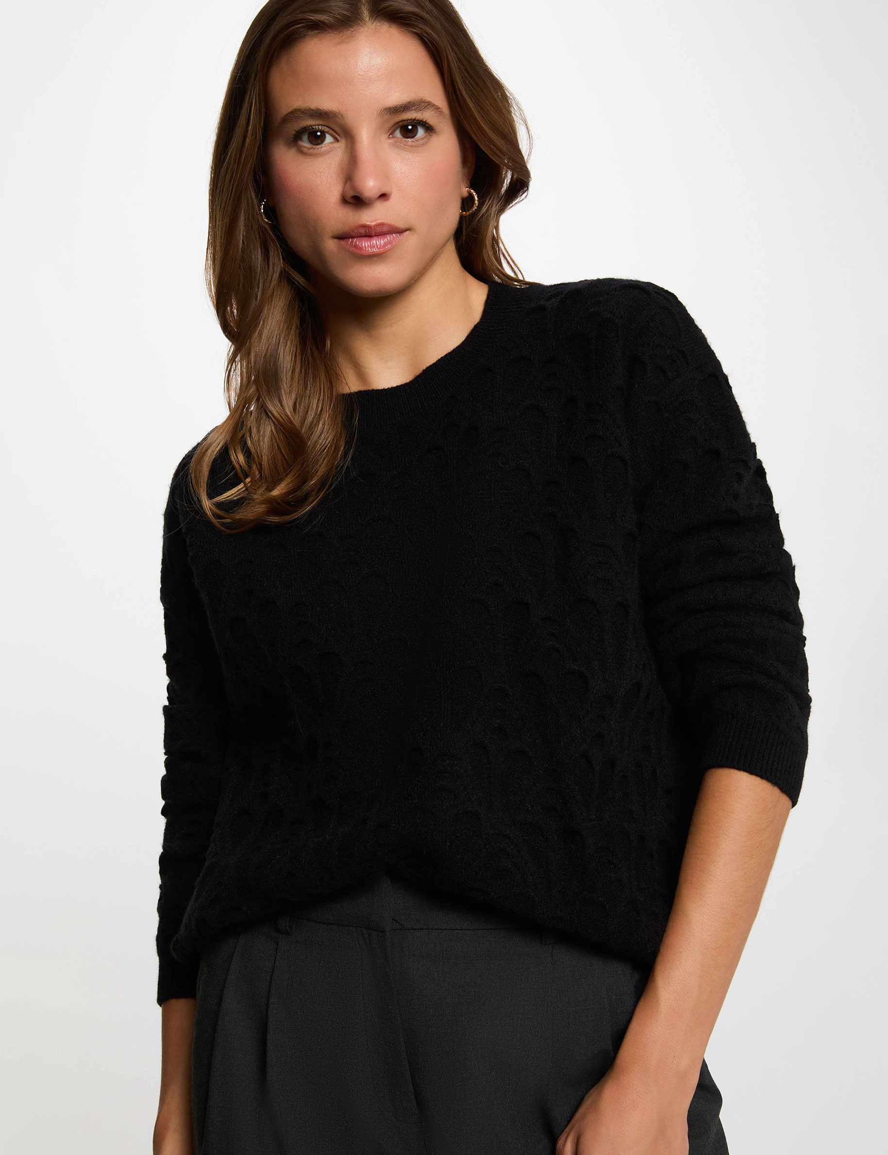 Pull col rond fantaisie noir femme