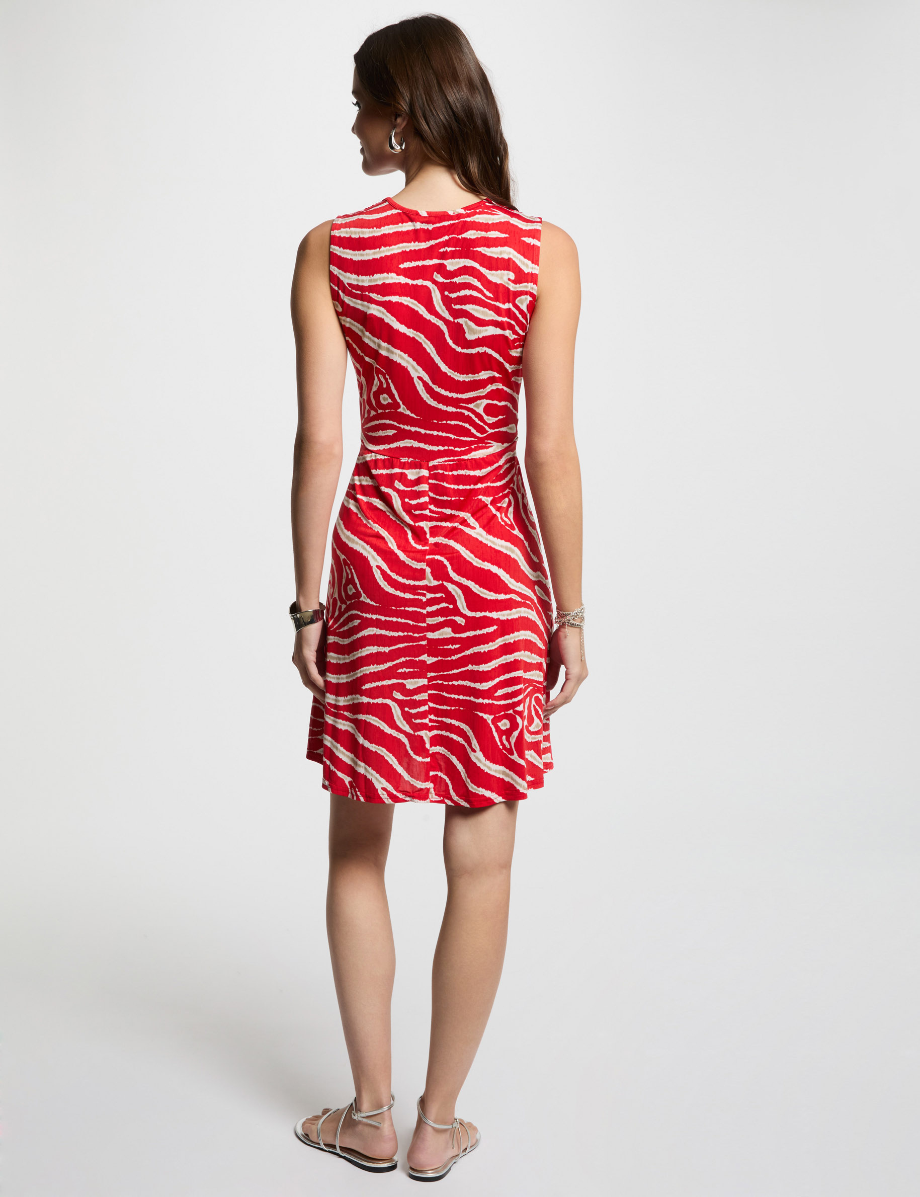 robe courte ajustee imprimee multicolore femme Robe courte ajustée imprimée multicolore femme