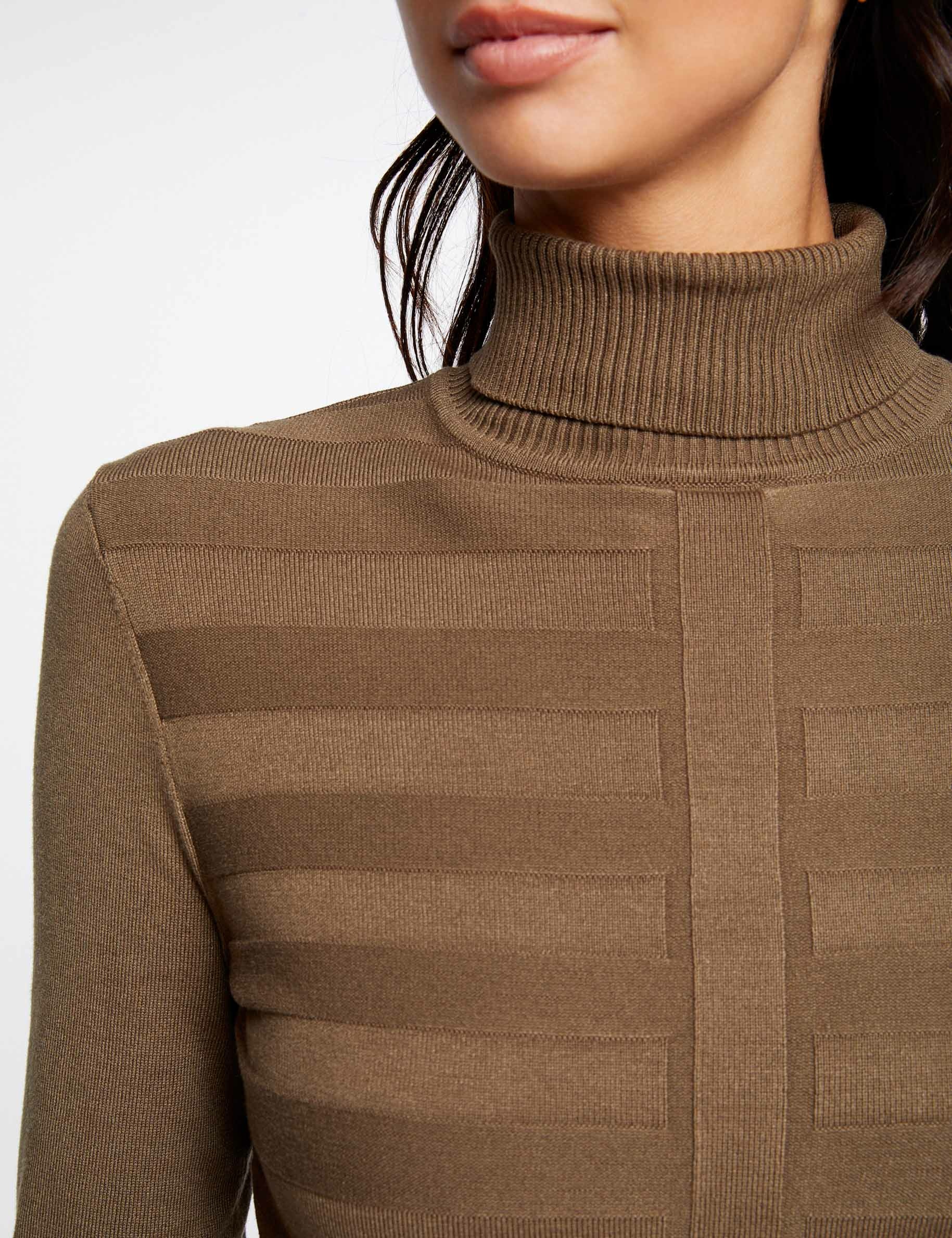 Pull manches longues col roulé vert fonce femme Pull manches longues col roulé vert fonce femme