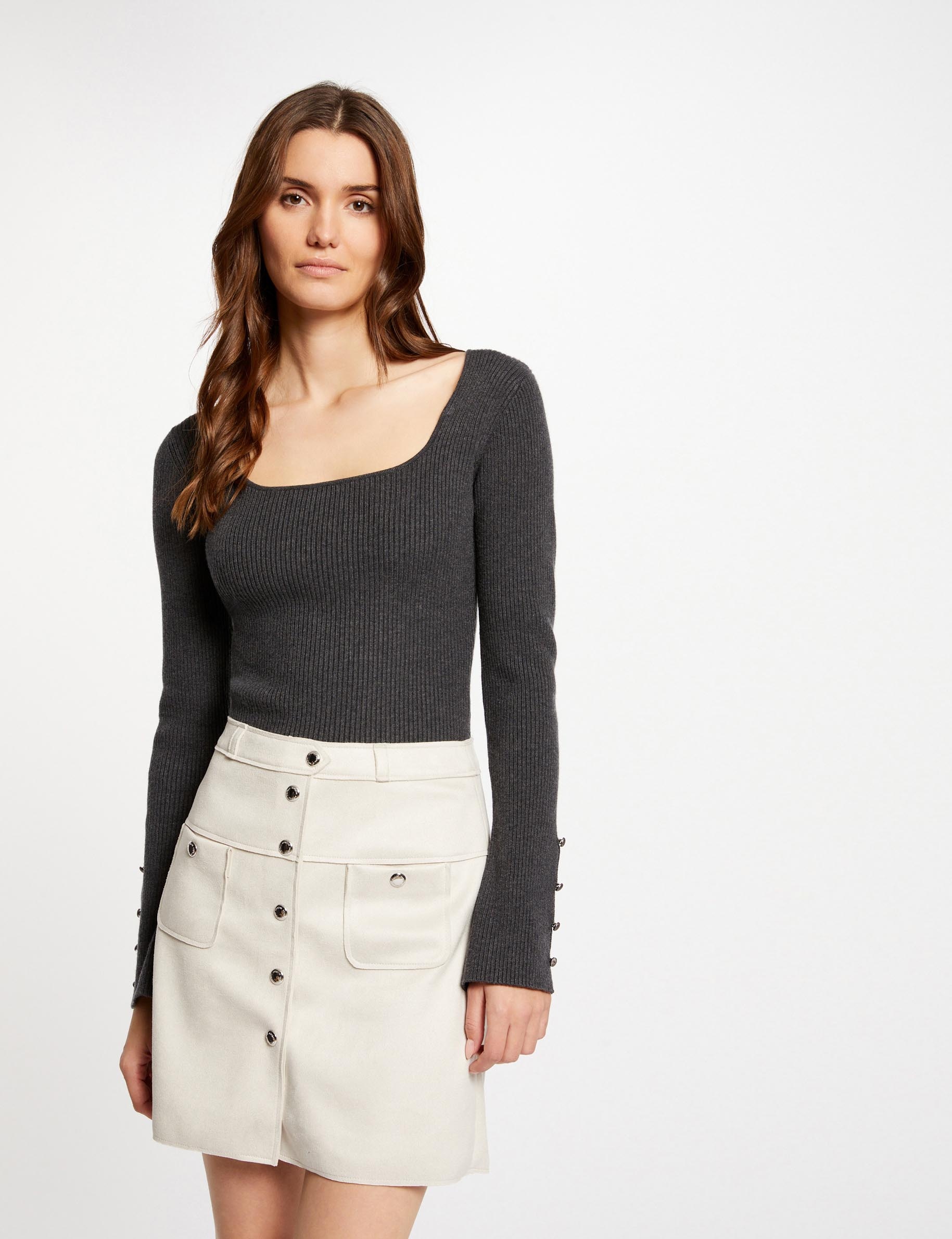 jupe courte droite suedine ecru femme Jupe courte droite suédine ecru femme