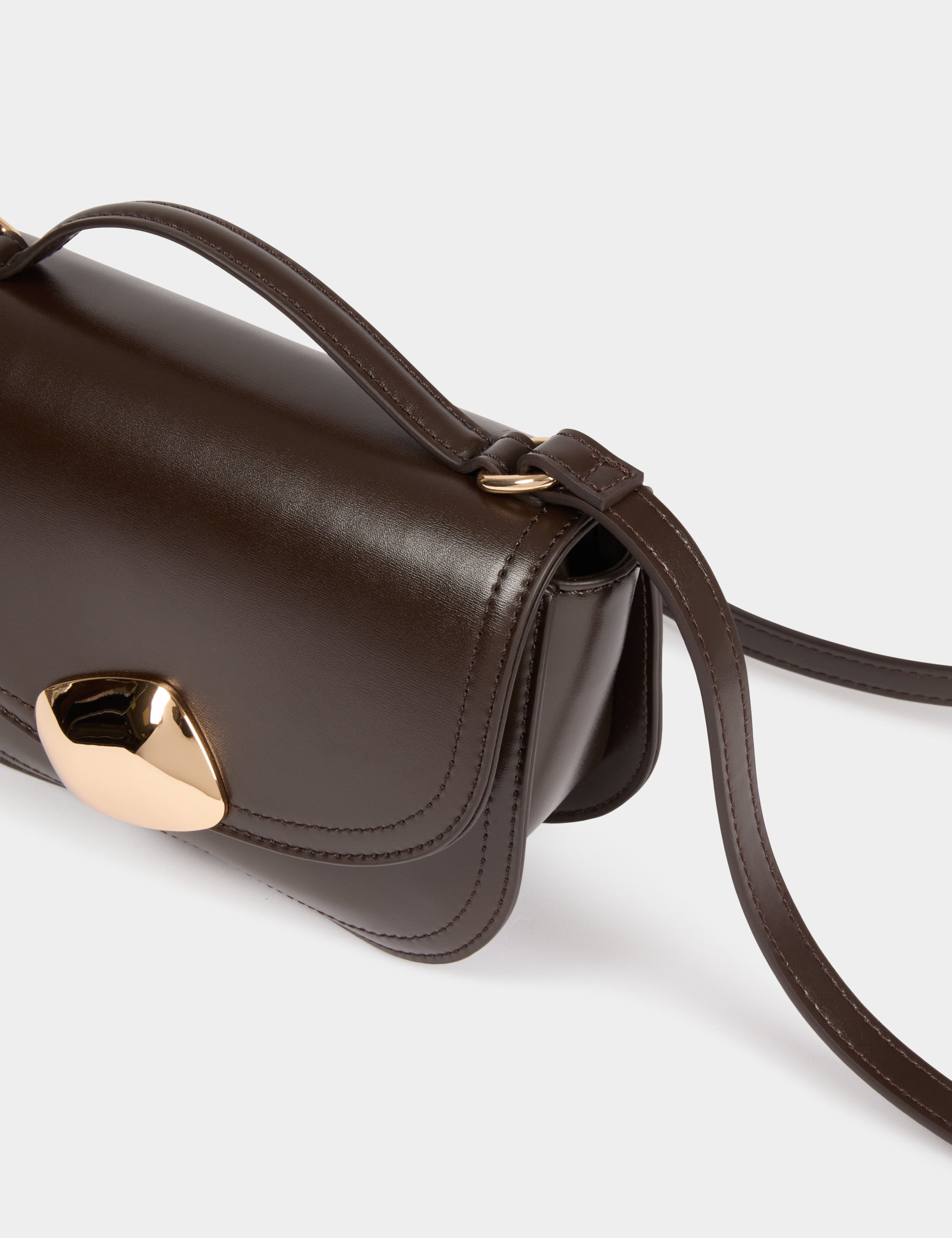 Sac bo&icirc;te boucle marron fonc&eacute; femme