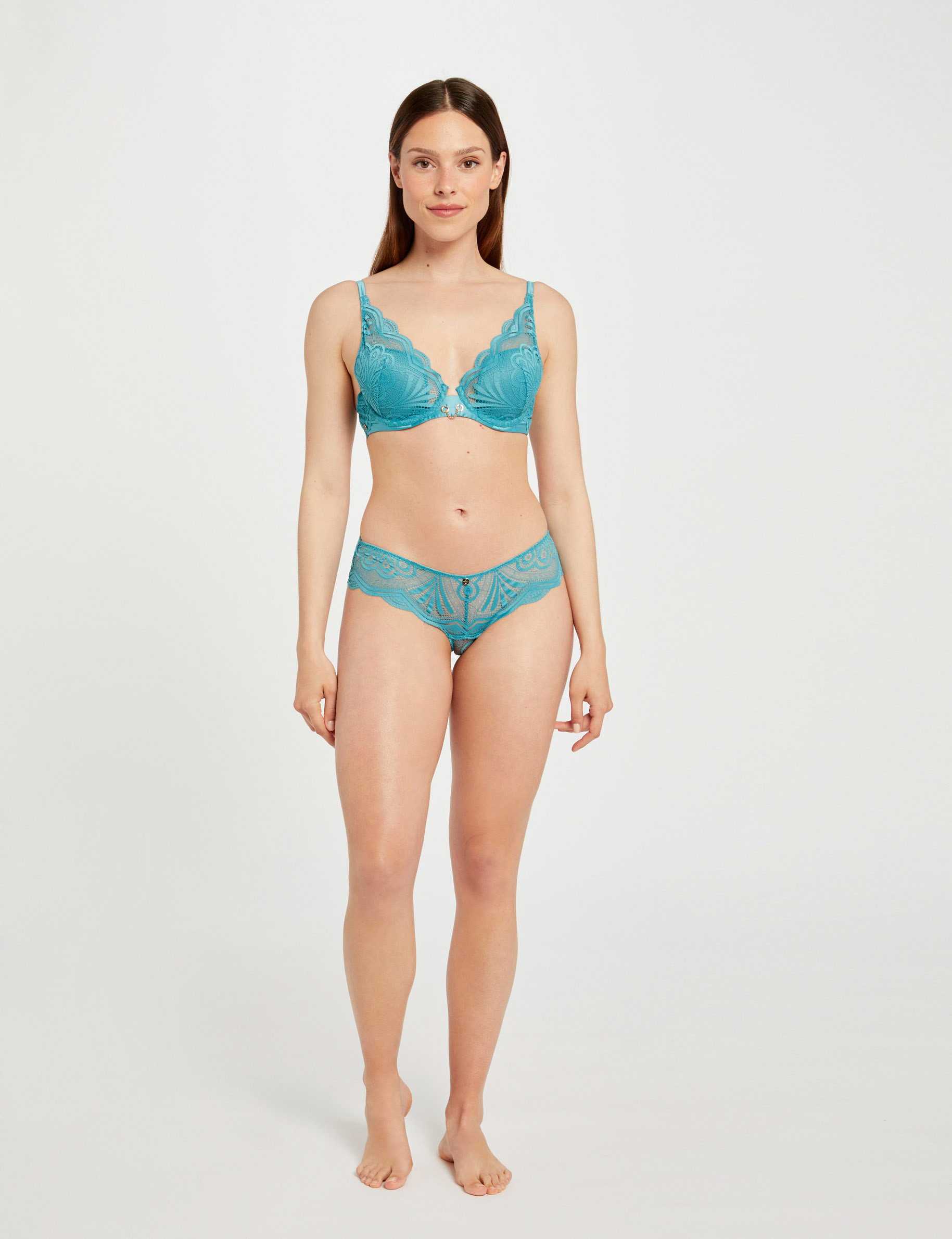 shorty en dentelle bleu femme Shorty en dentelle bleu femme