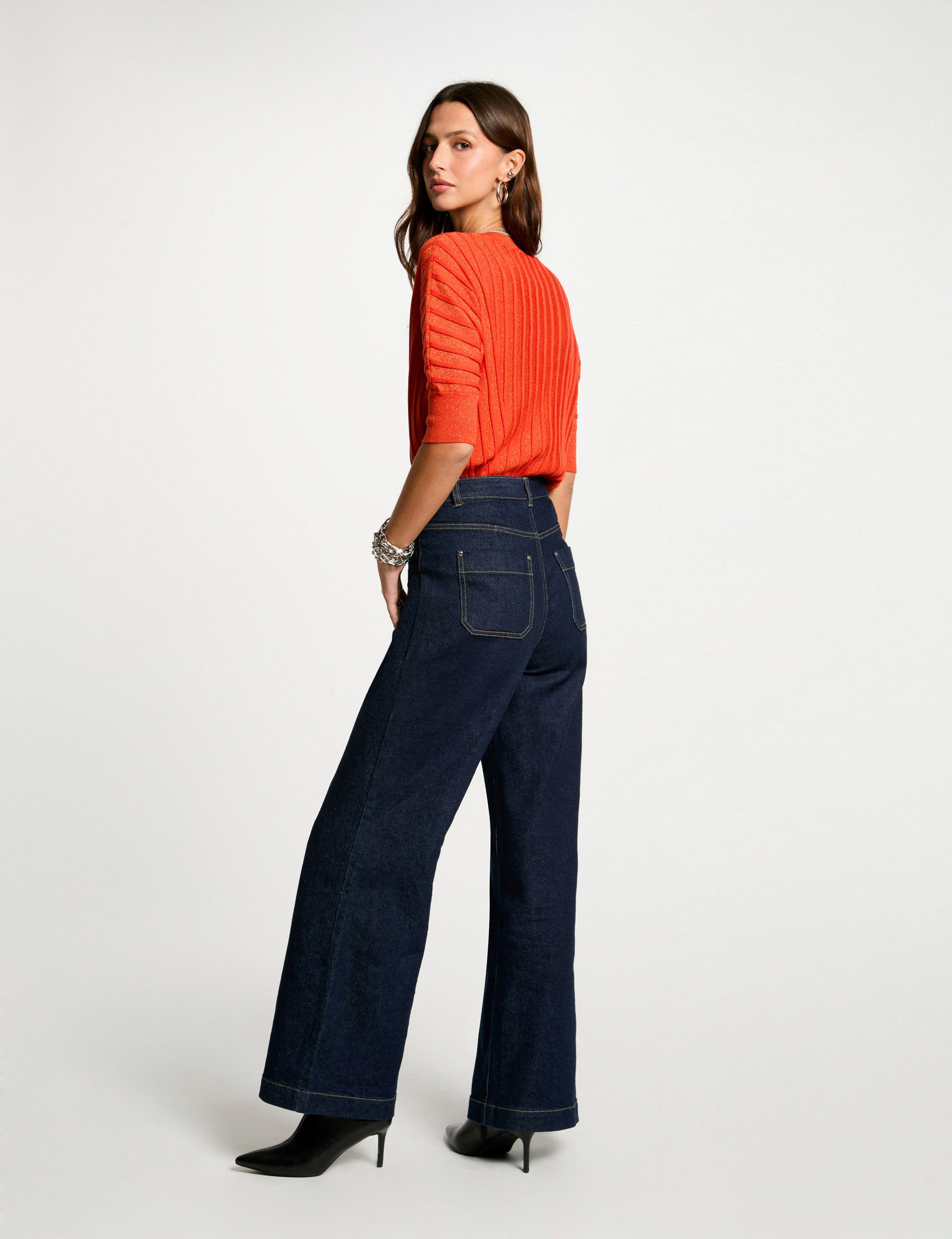 Pull manches 3/4 col en V orange fonc&eacute; femme