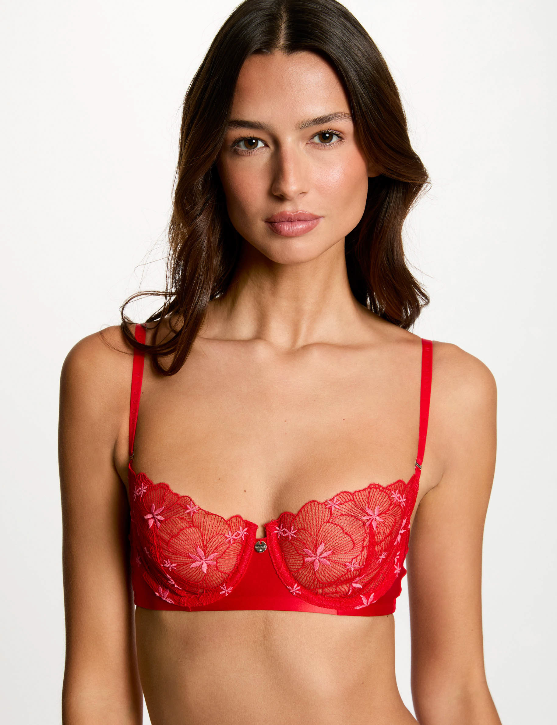 soutien gorge armatures rouge femme Soutien-gorge armatures rouge femme
