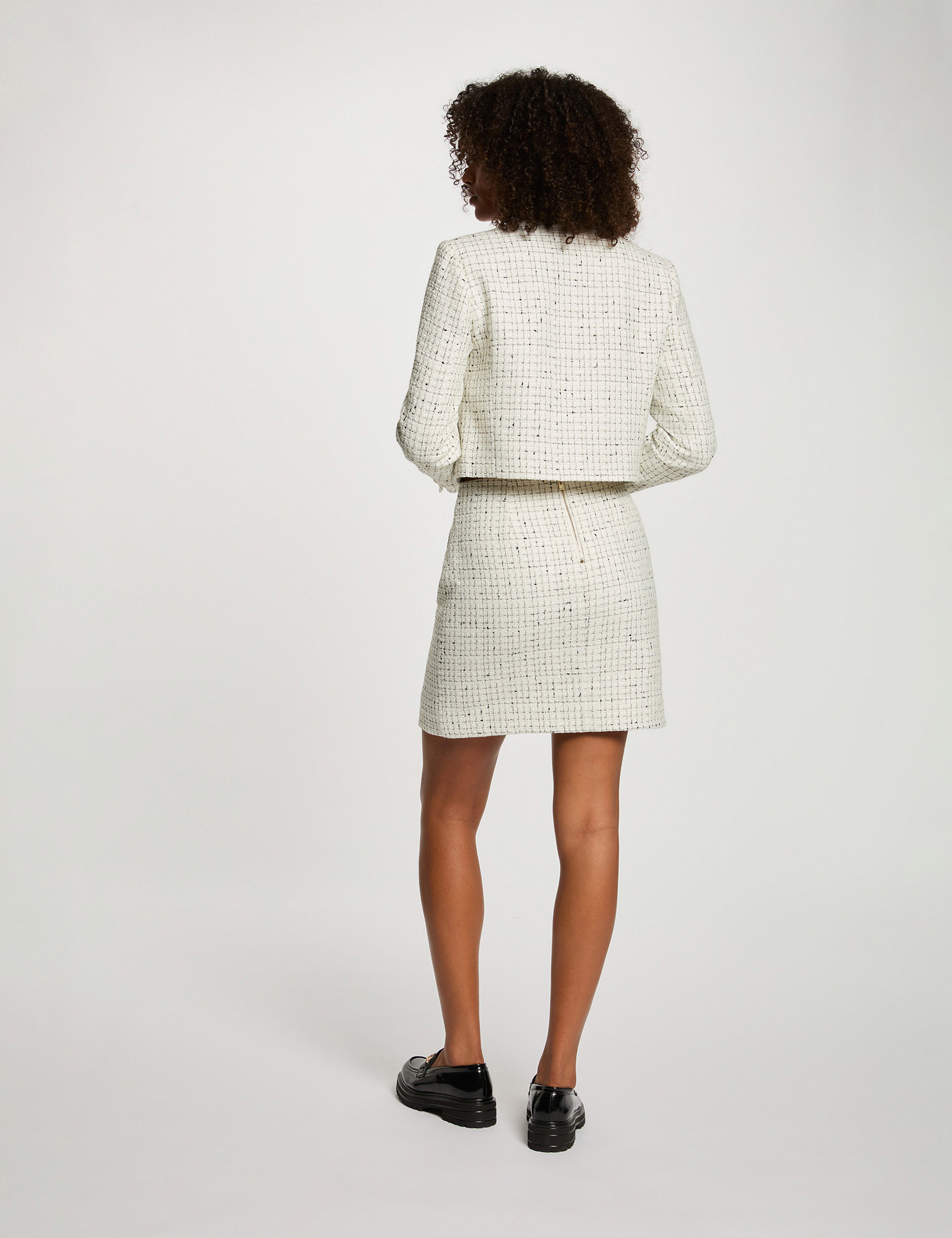 Veste ajust&eacute;e col rond ivoire femme