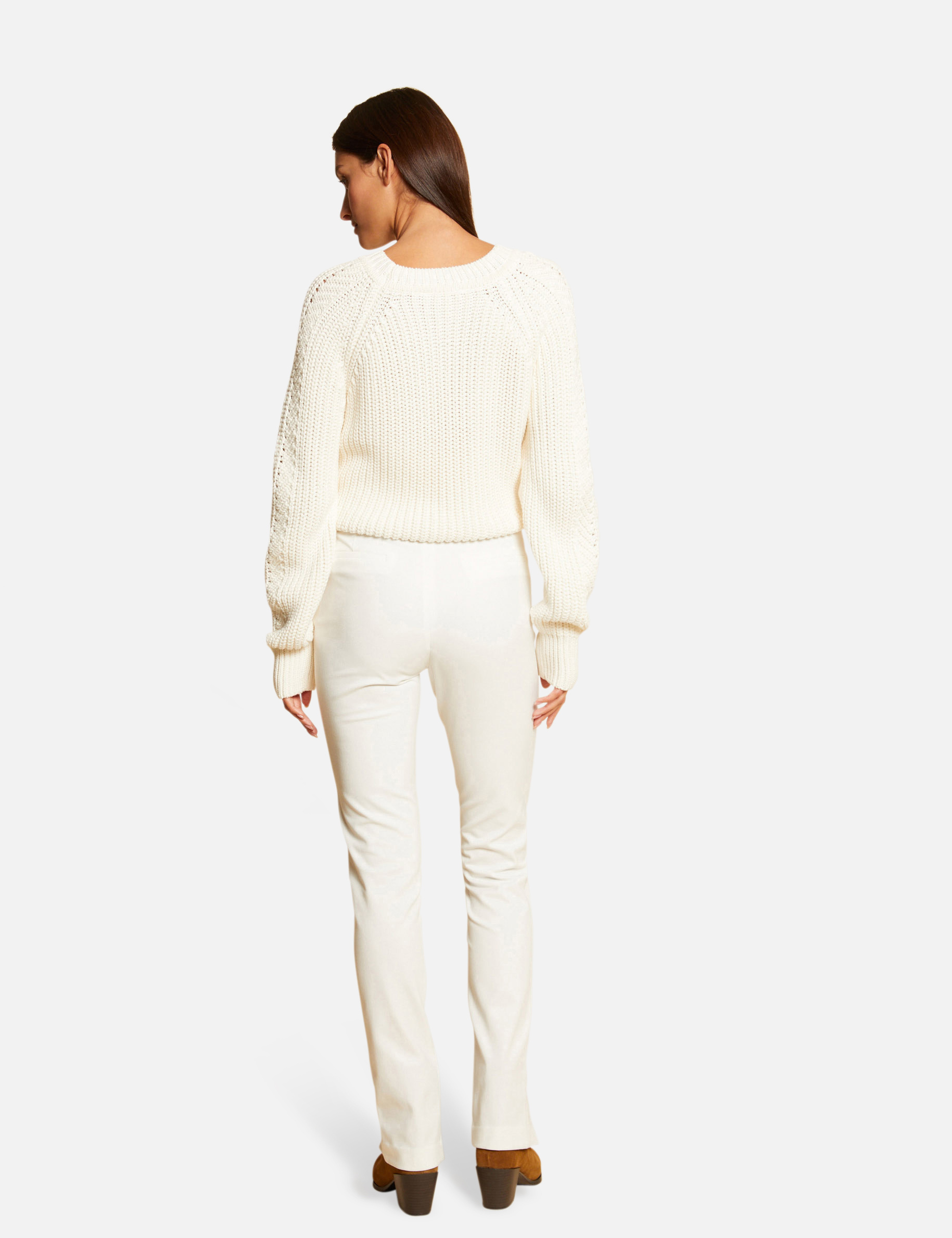 Pantalon city ajusté à détails zippés ecru femme Pantalon city ajusté à détails zippés ecru femme