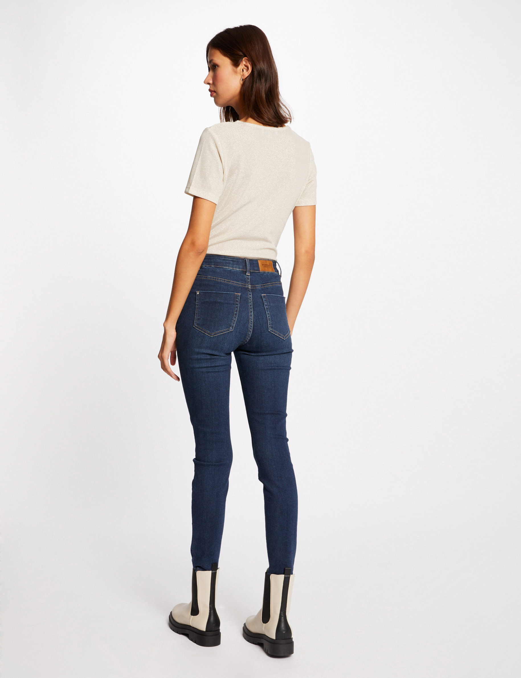 t shirt manches courtes avec col en v ivoire femme T-shirt manches courtes avec col en V ivoire femme