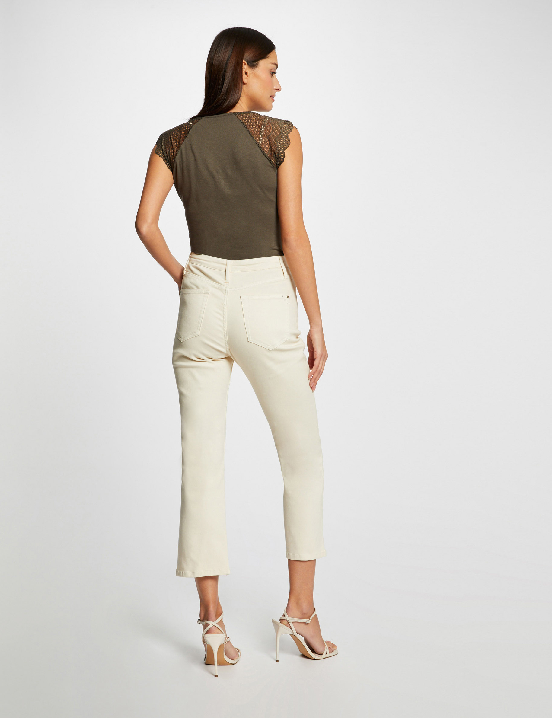 T-shirt manches courtes à dentelle vert kaki femme T-shirt manches courtes à dentelle vert kaki femme