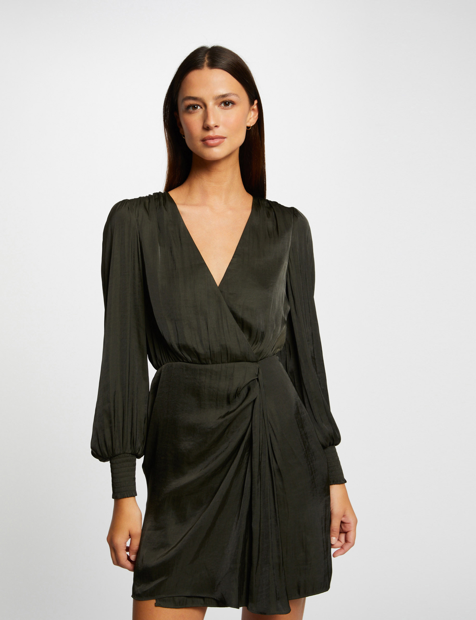 robe cintree drapee satin vert fonce femme Robe cintrée drapée satin vert fonce femme
