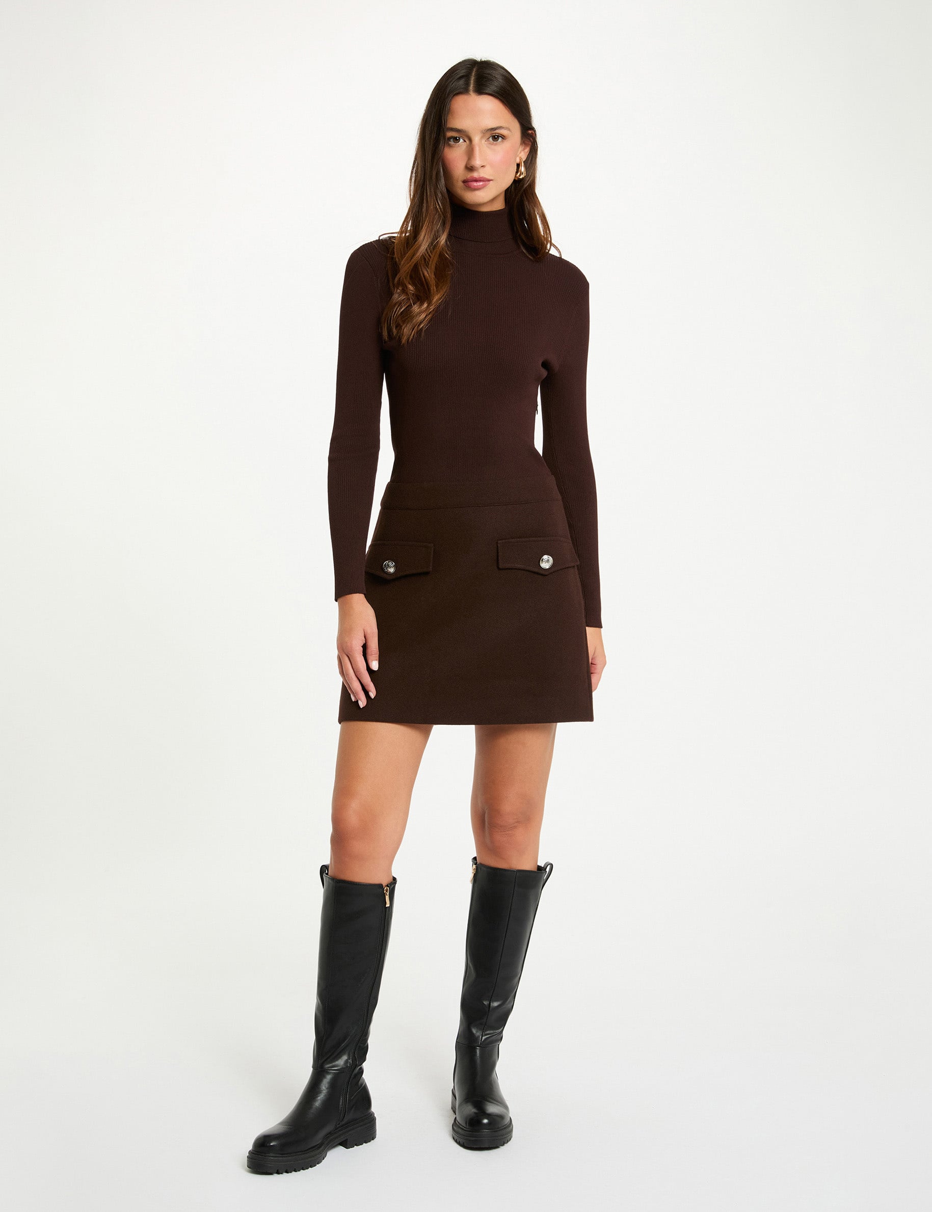 Robe courte ajust&eacute;e 2-en-1 marron fonc&eacute; femme