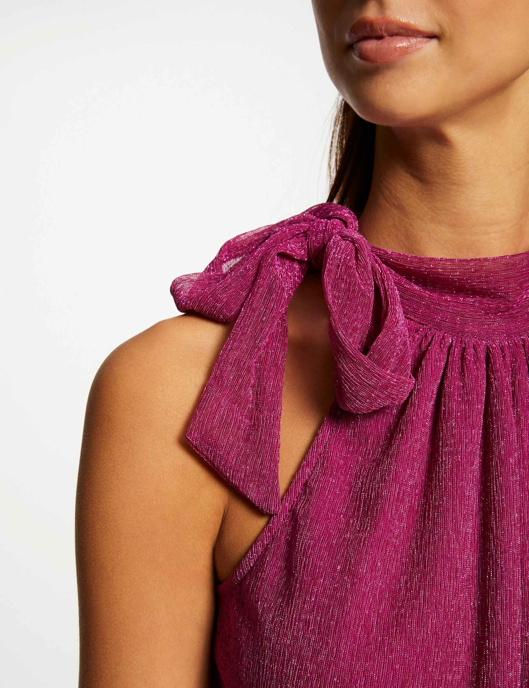 Débardeur encolure américaine avec noeud rose femme Débardeur encolure américaine avec noeud rose femme
