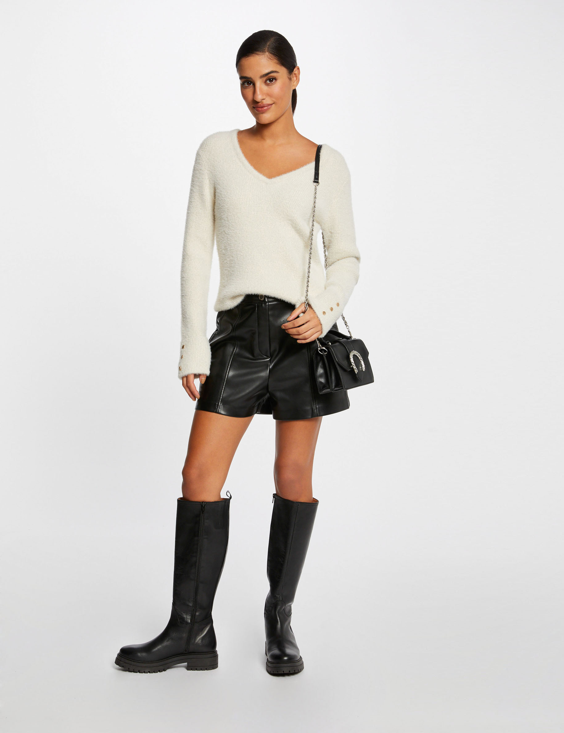 Pull manches longues avec col en V ivoire femme Pull manches longues avec col en V ivoire femme