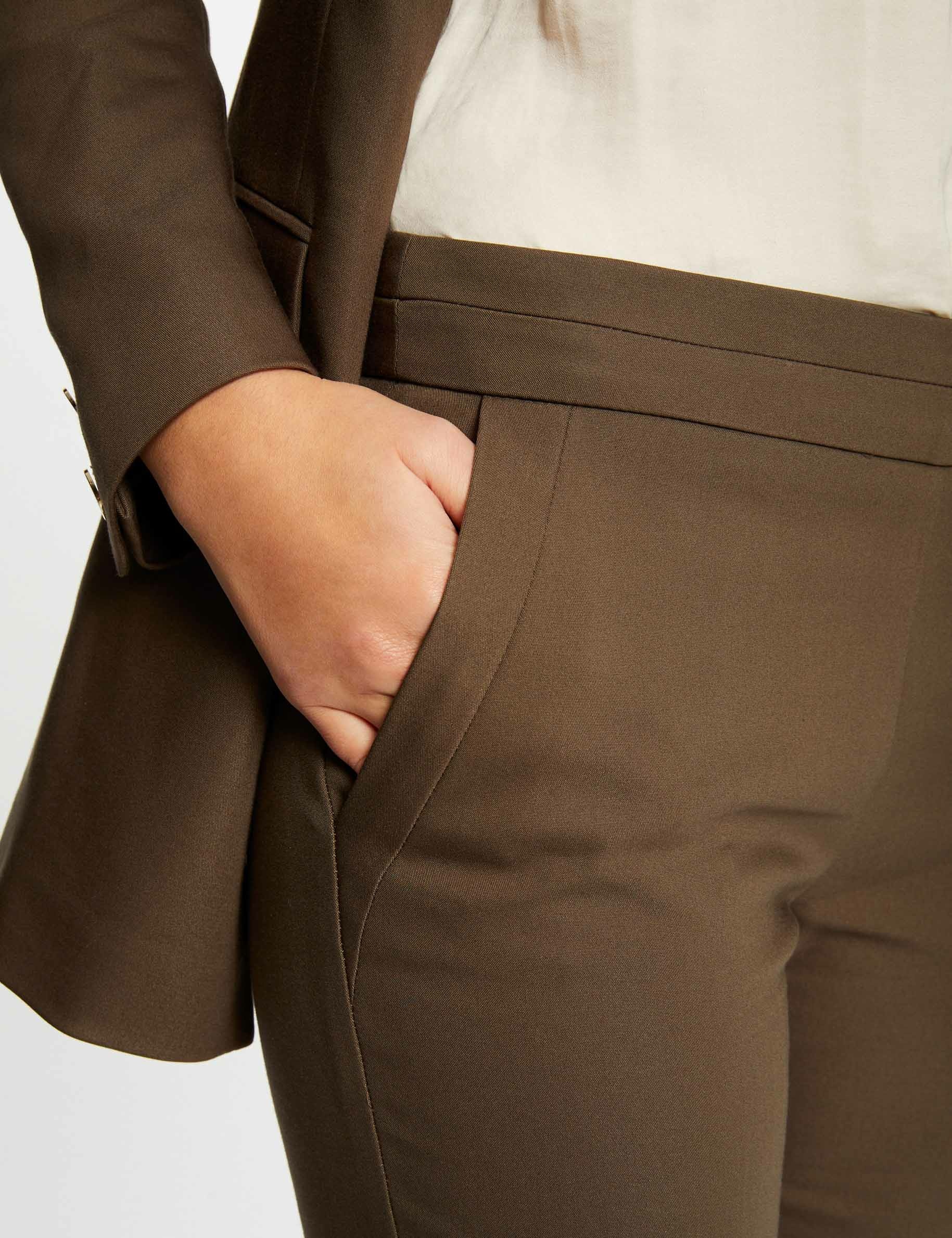Pantalon cigarette 7/8ème vert kaki femme