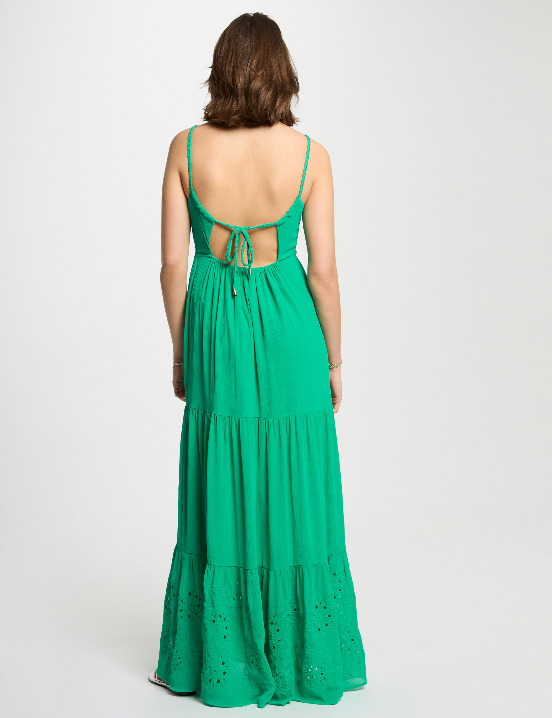 robe longue fluide broderie vert emeraude femme Robe longue fluide broderie vert émeraude femme