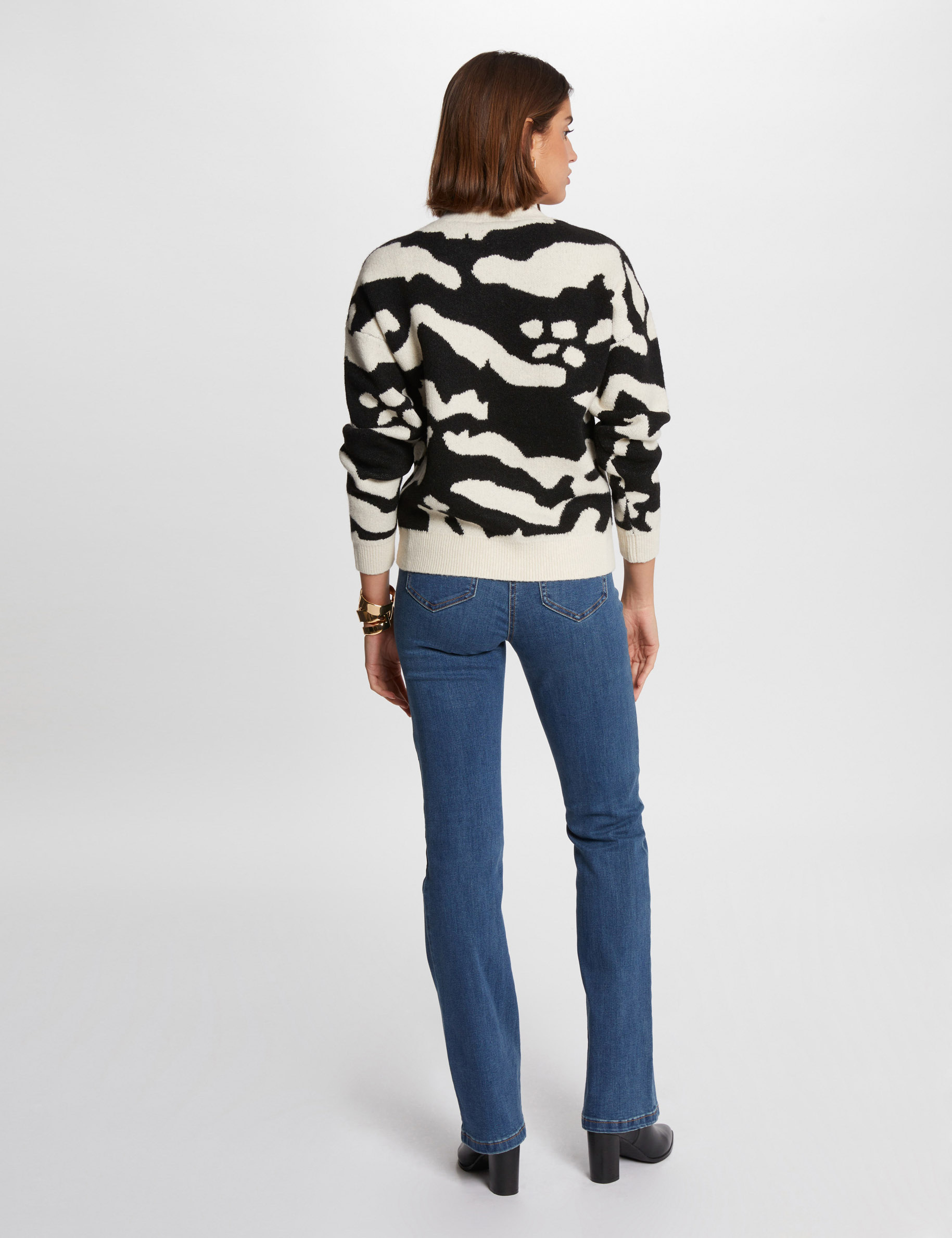 Pull col montant imprim&eacute; beige femme