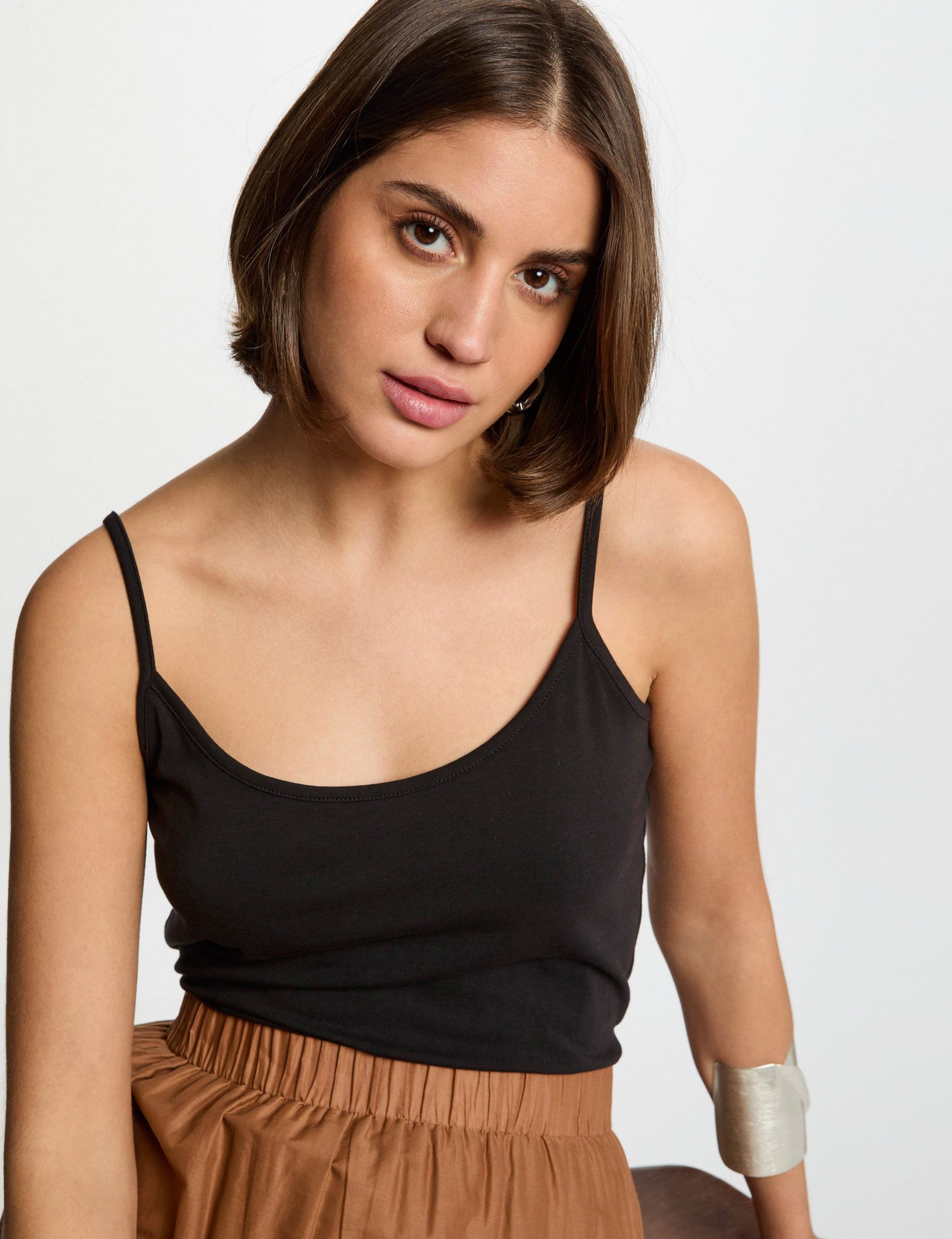 debardeur bretelles fines noir femme Débardeur bretelles fines noir femme