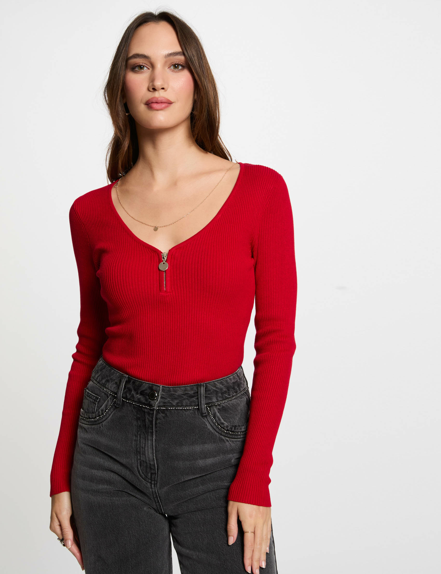 pull manches longues cotele detail zippe rouge femme Pull manches longues côtelé détail zippé rouge femme