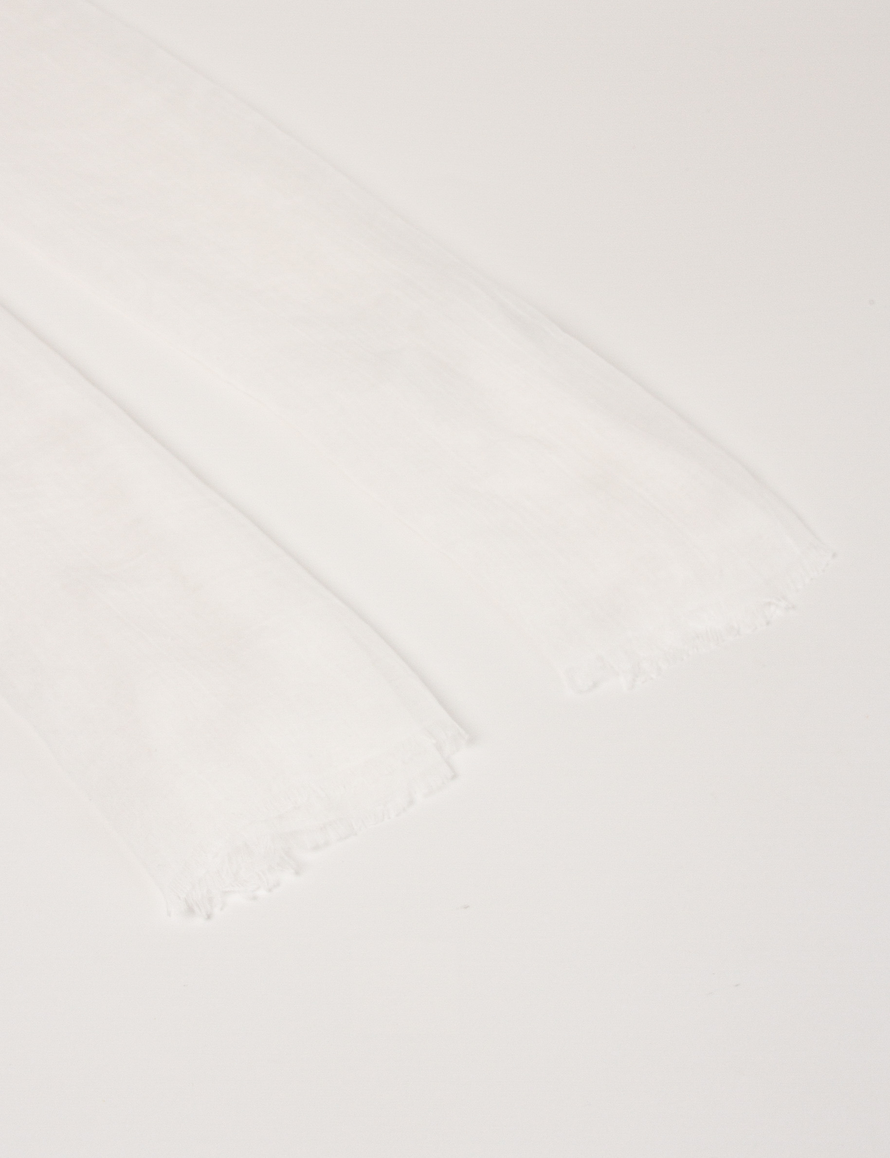 Foulard &agrave; franges blanc femme