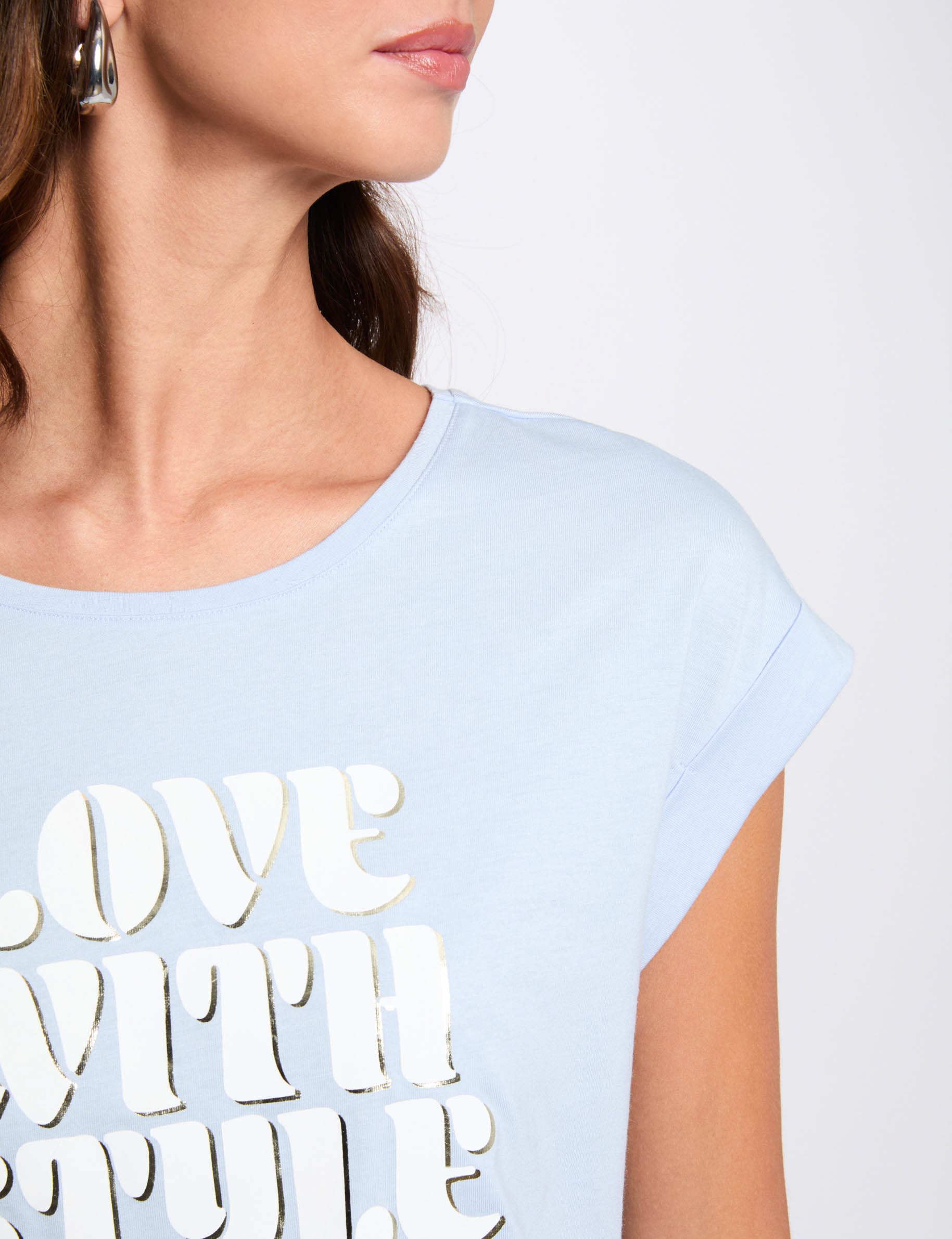 t shirt a inscription bleu ciel femme T-shirt à inscription bleu ciel femme