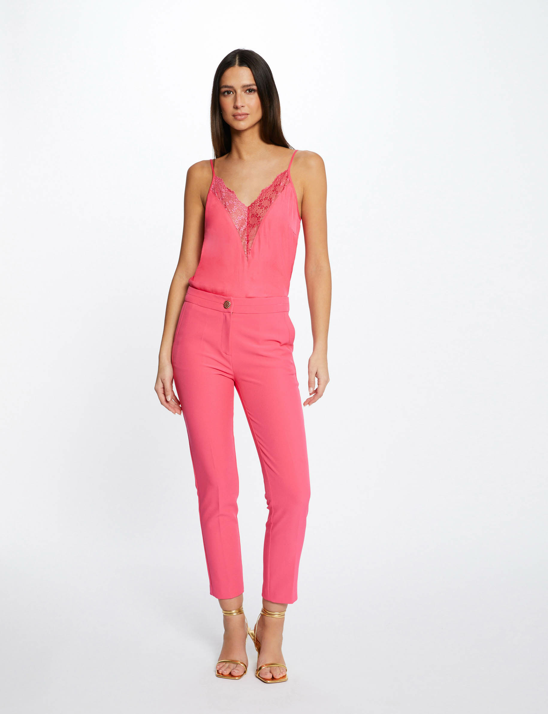 Blouse bretelles fines à dentelle rose femme Blouse bretelles fines à dentelle rose femme