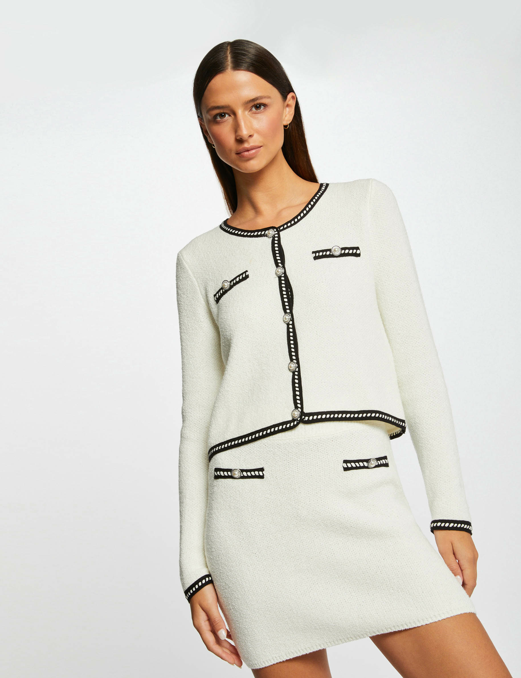 jupe en tricot courte droite ivoire femme Jupe en tricot courte droite ivoire femme
