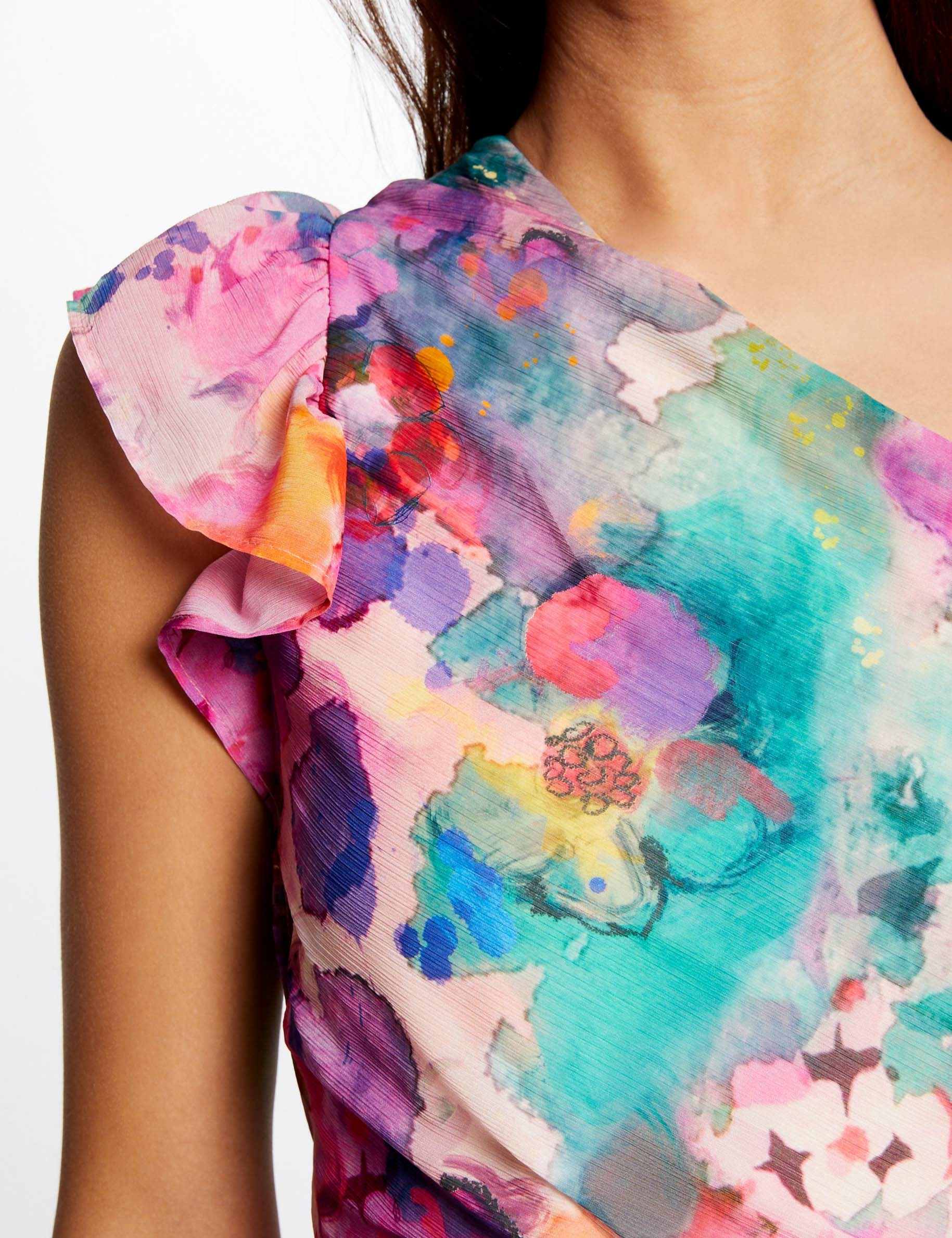 Robe ajustée drapée asymétrique imprimée multico femme Robe ajustée drapée asymétrique imprimée multico femme