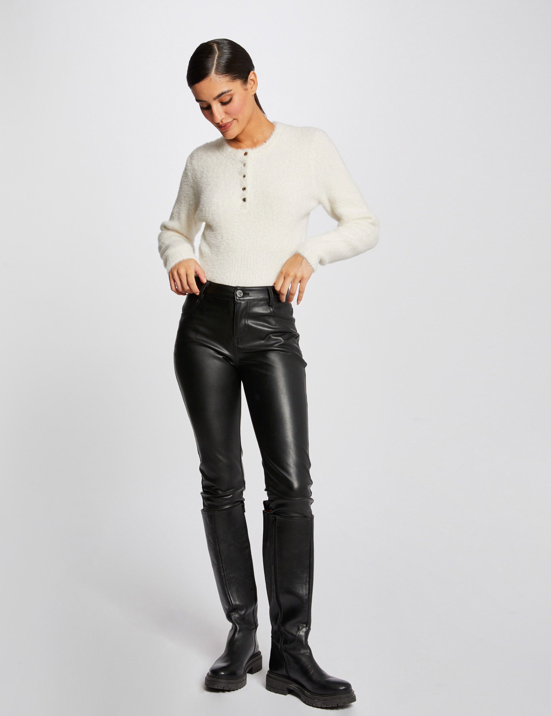 Pull manches longues à col rond ivoire femme Pull manches longues à col rond ivoire femme