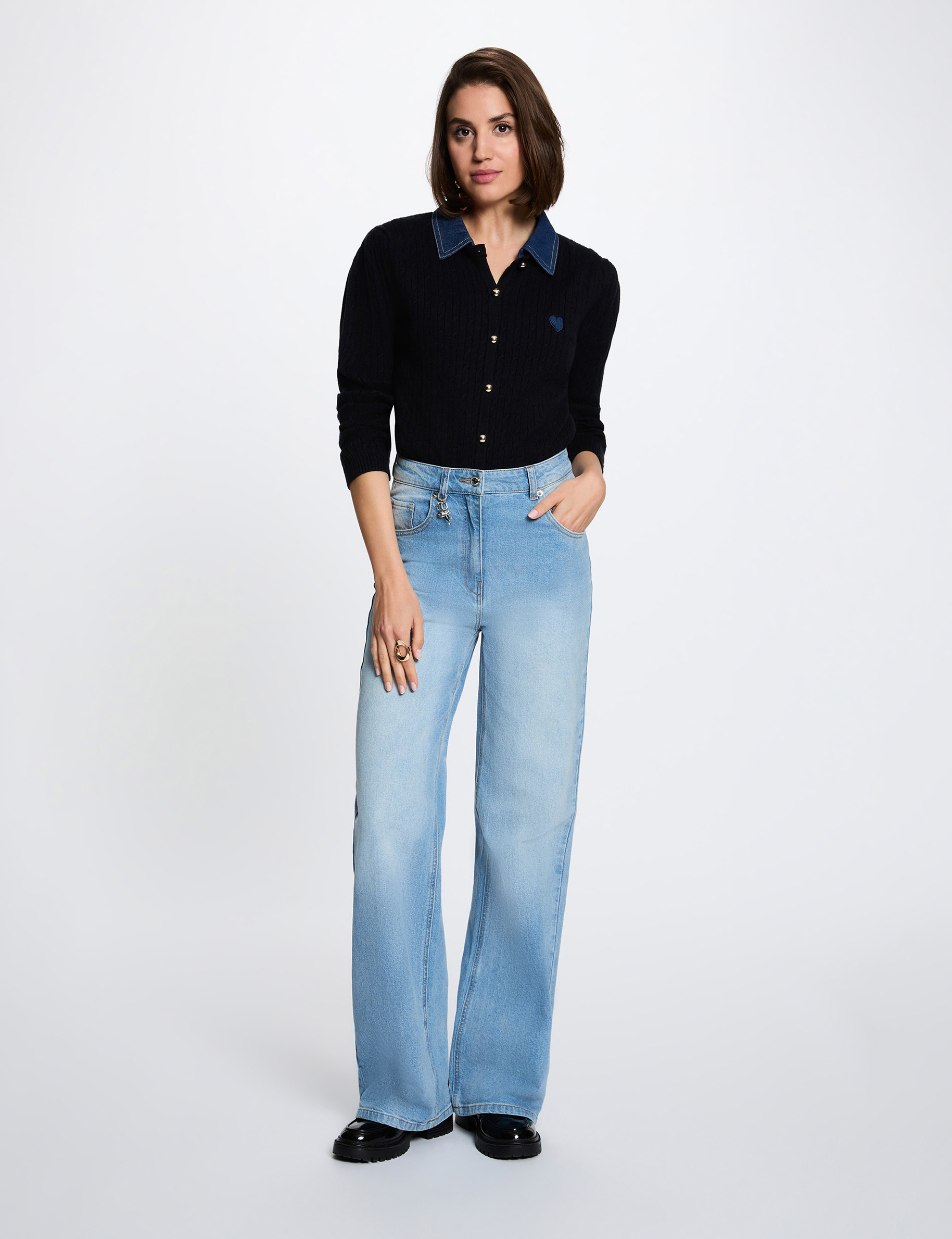Pull col revers boutons bleu marine femme