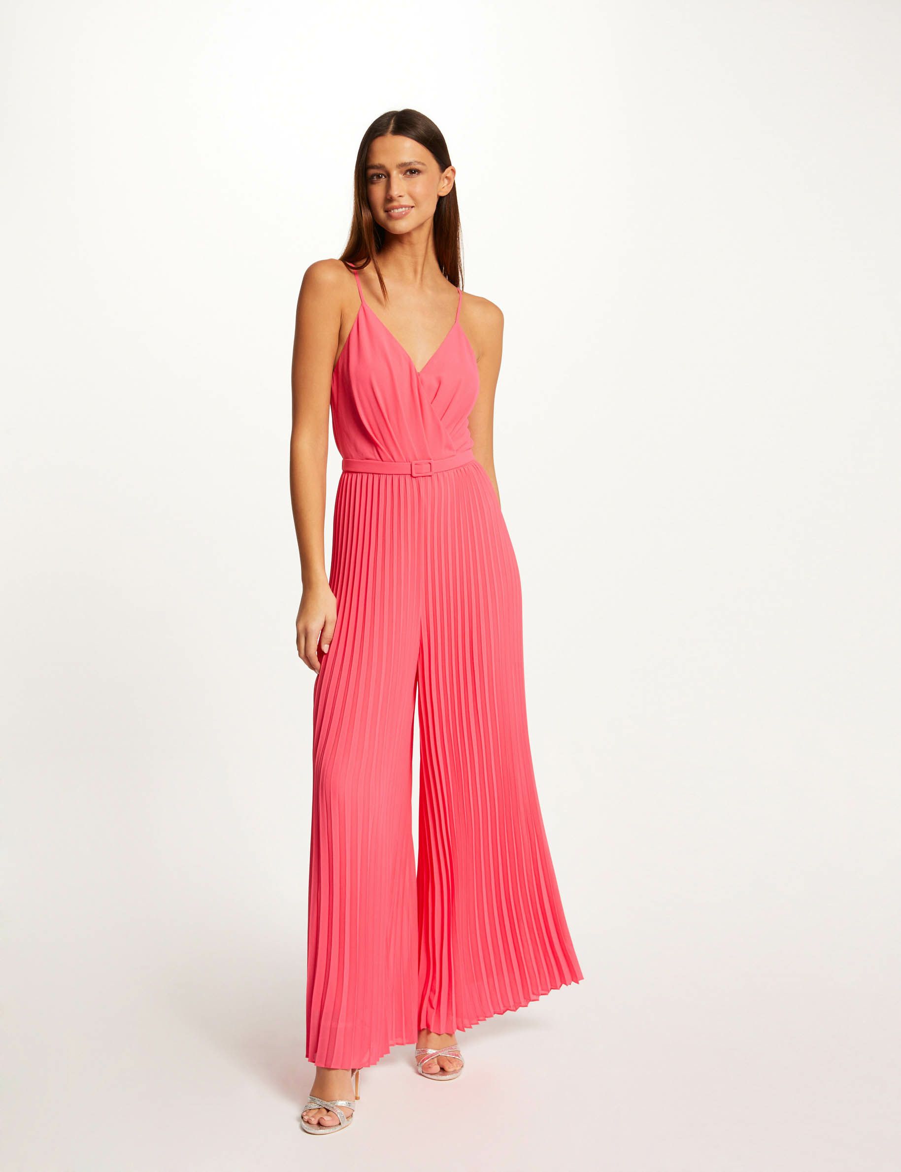 Combinaison large plissée avec dos nu rose femme Combinaison large plissée avec dos nu rose femme