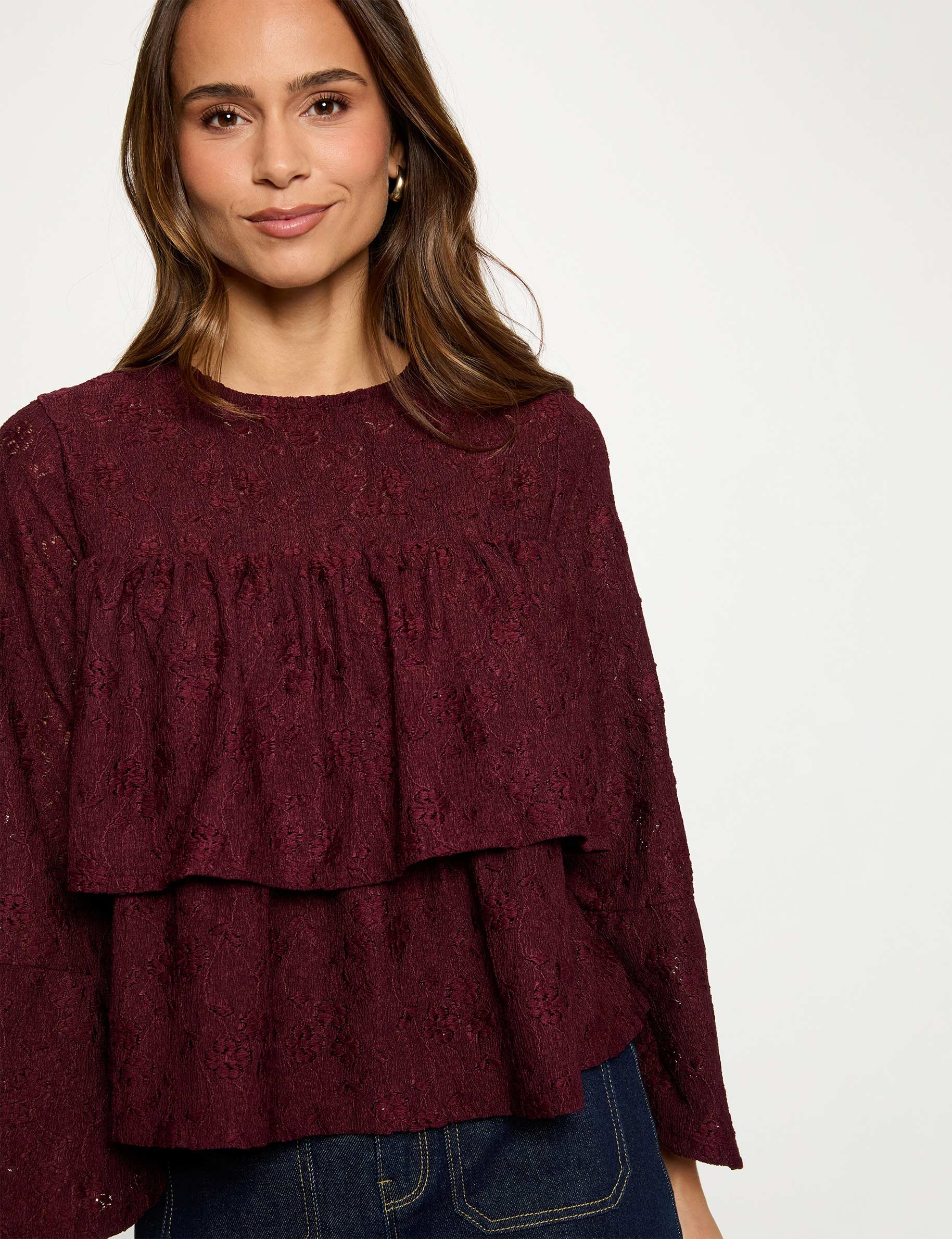 T-shirt dentelle volants bordeaux femme