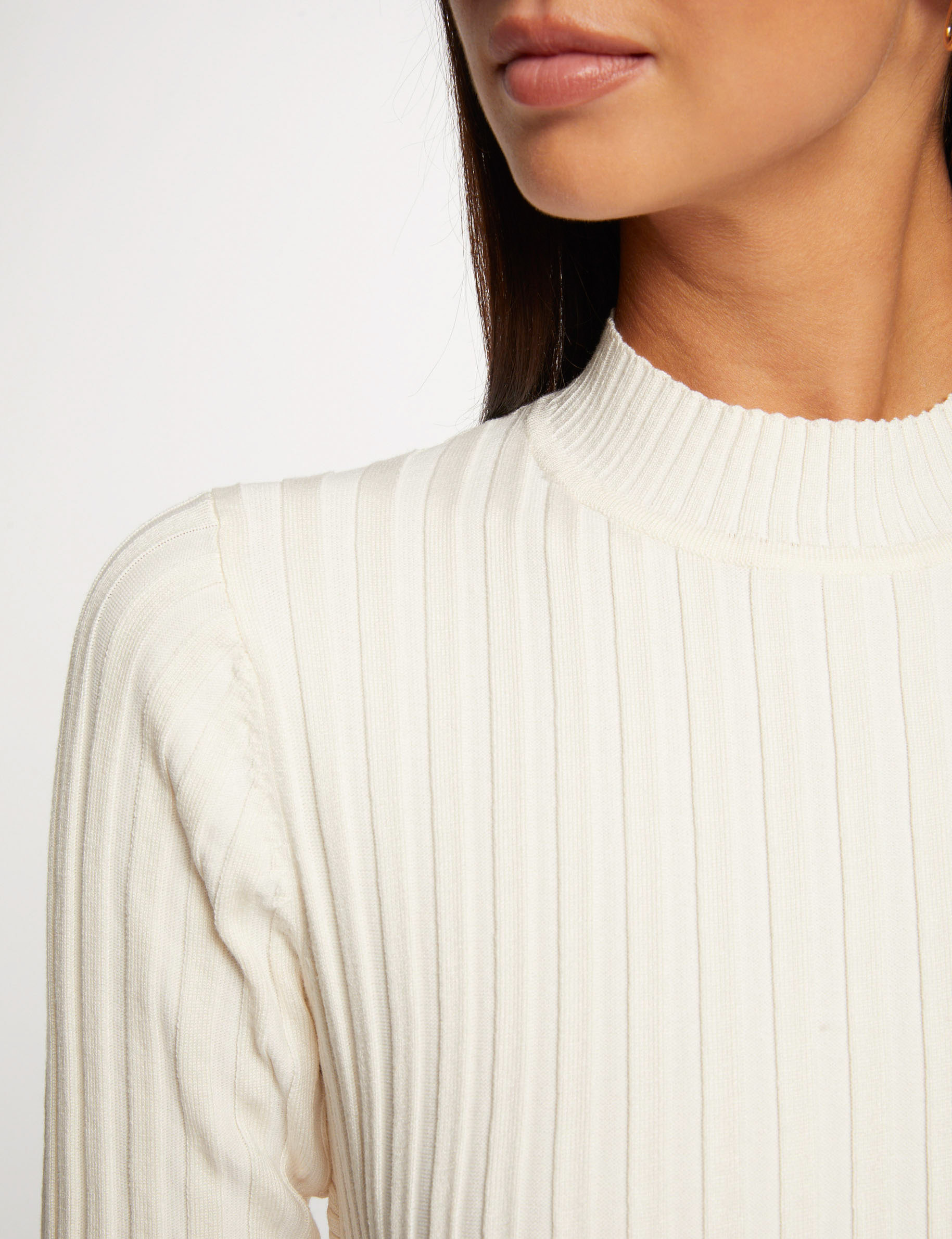 pull manches longues avec dos ouvert ivoire femme Pull manches longues avec dos ouvert ivoire femme