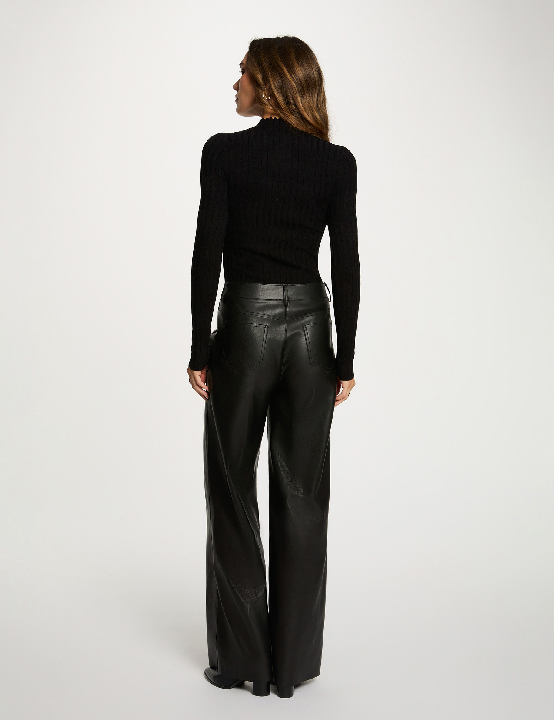 Pull col montant noir femme