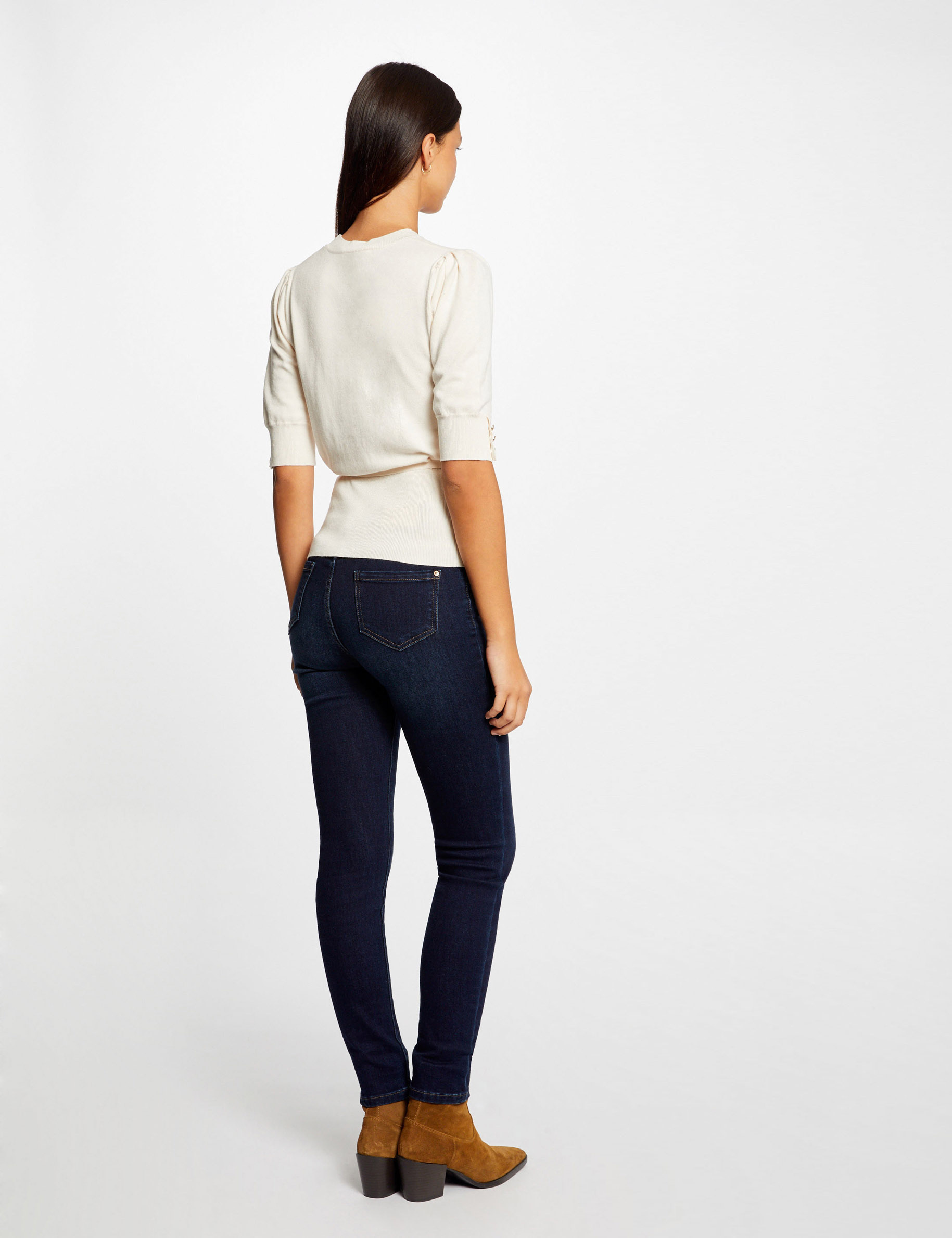 pull manches courtes ornement metallique ivoire femme Pull manches courtes ornement métallique ivoire femme