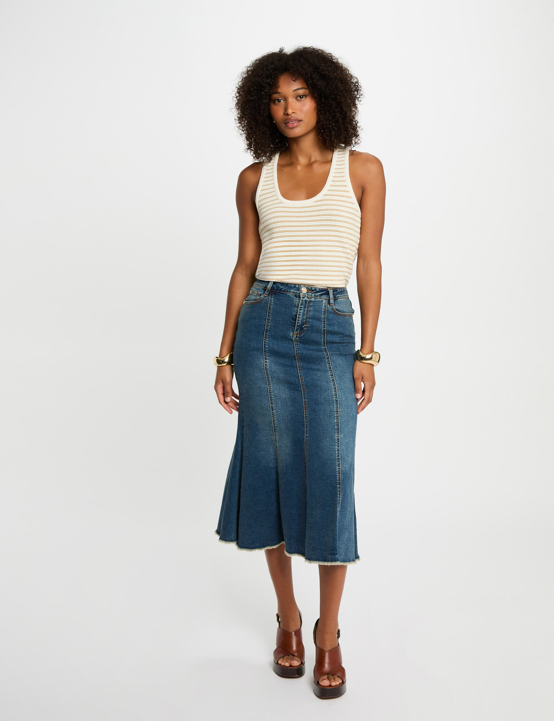 jupe midi ajustee en jean denim stone femme Jupe midi ajustée en jean denim stone femme