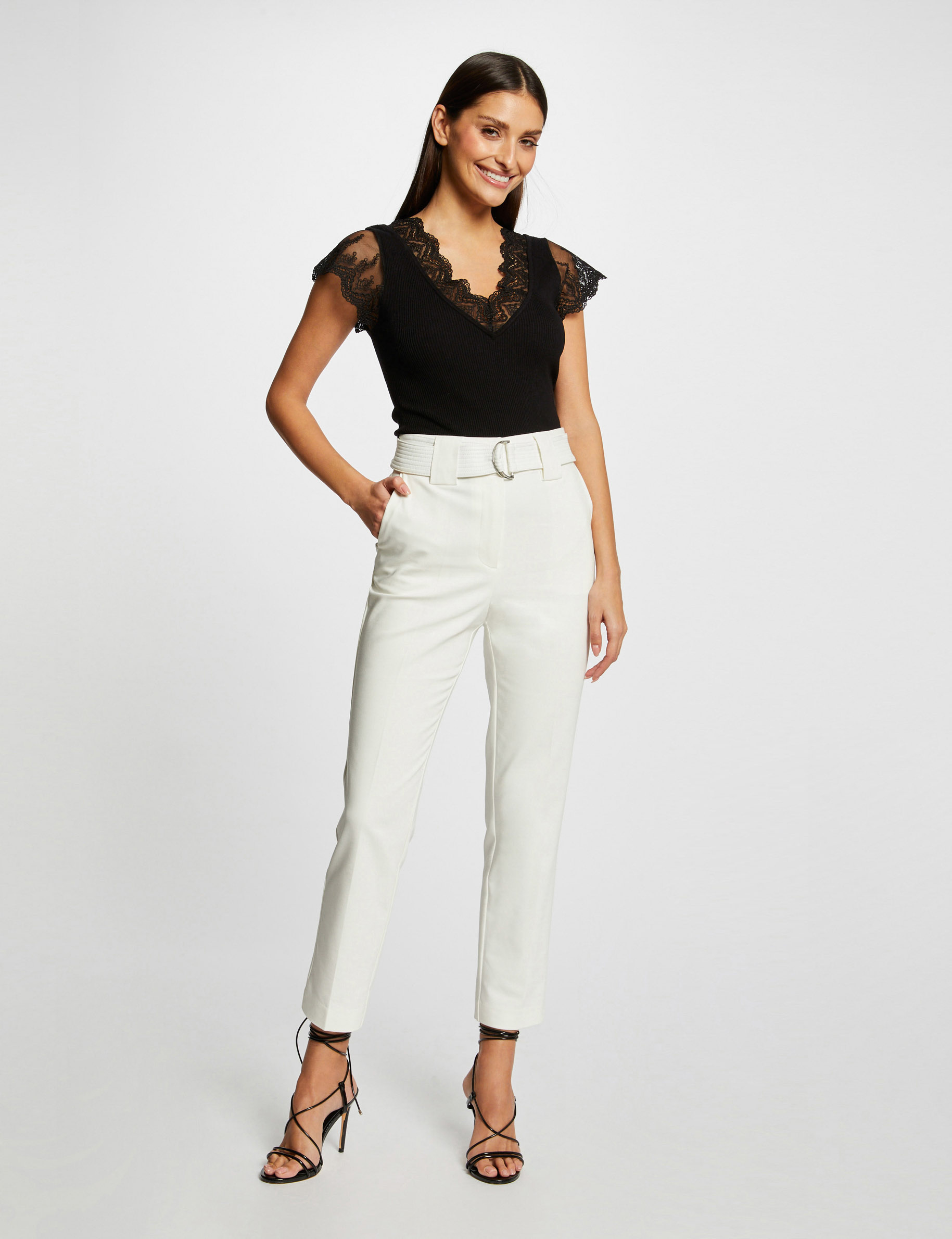 Pull manches courtes à dentelle noir femme Pull manches courtes à dentelle noir femme