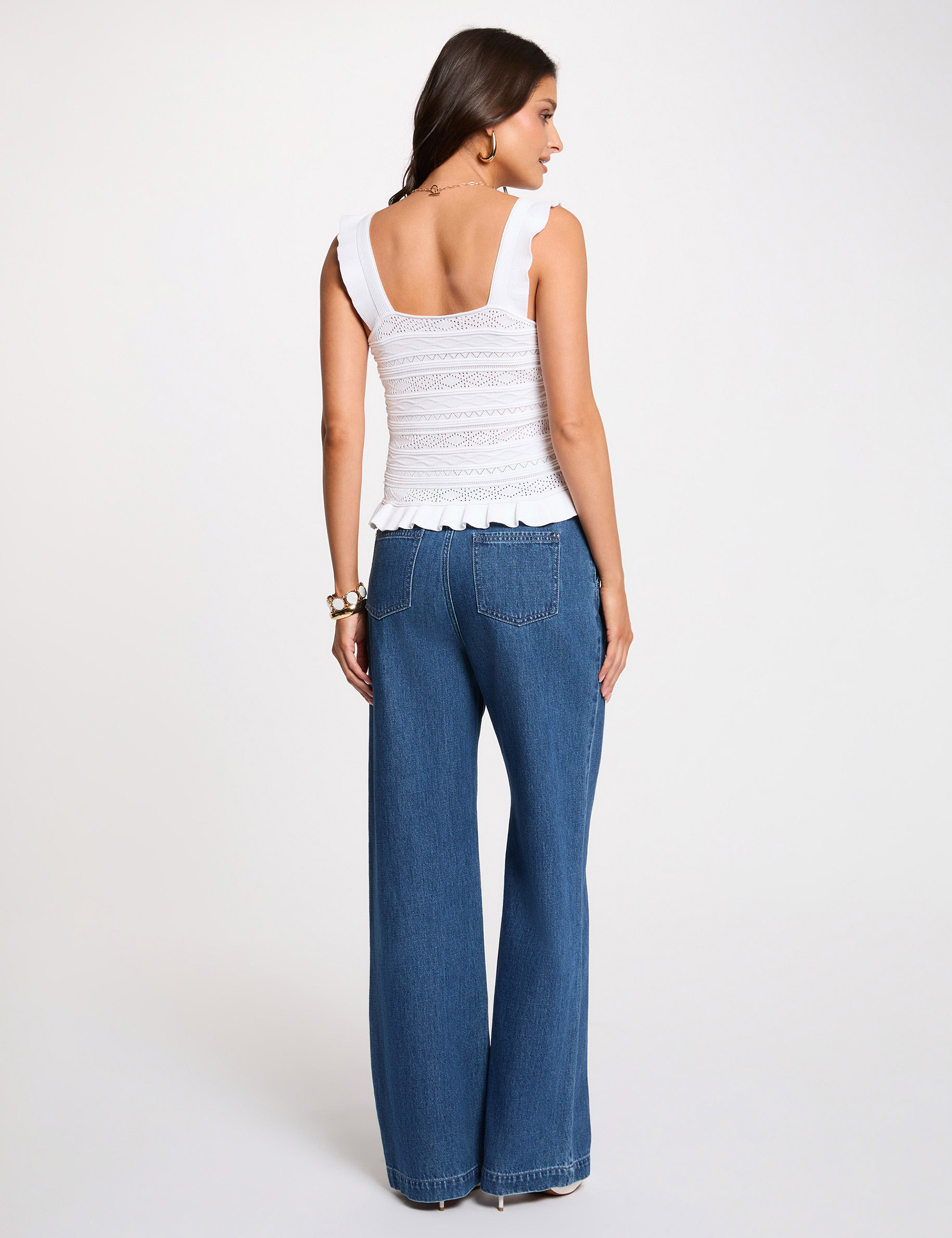Pull ajust&eacute; encolure carr&eacute;e blanc femme