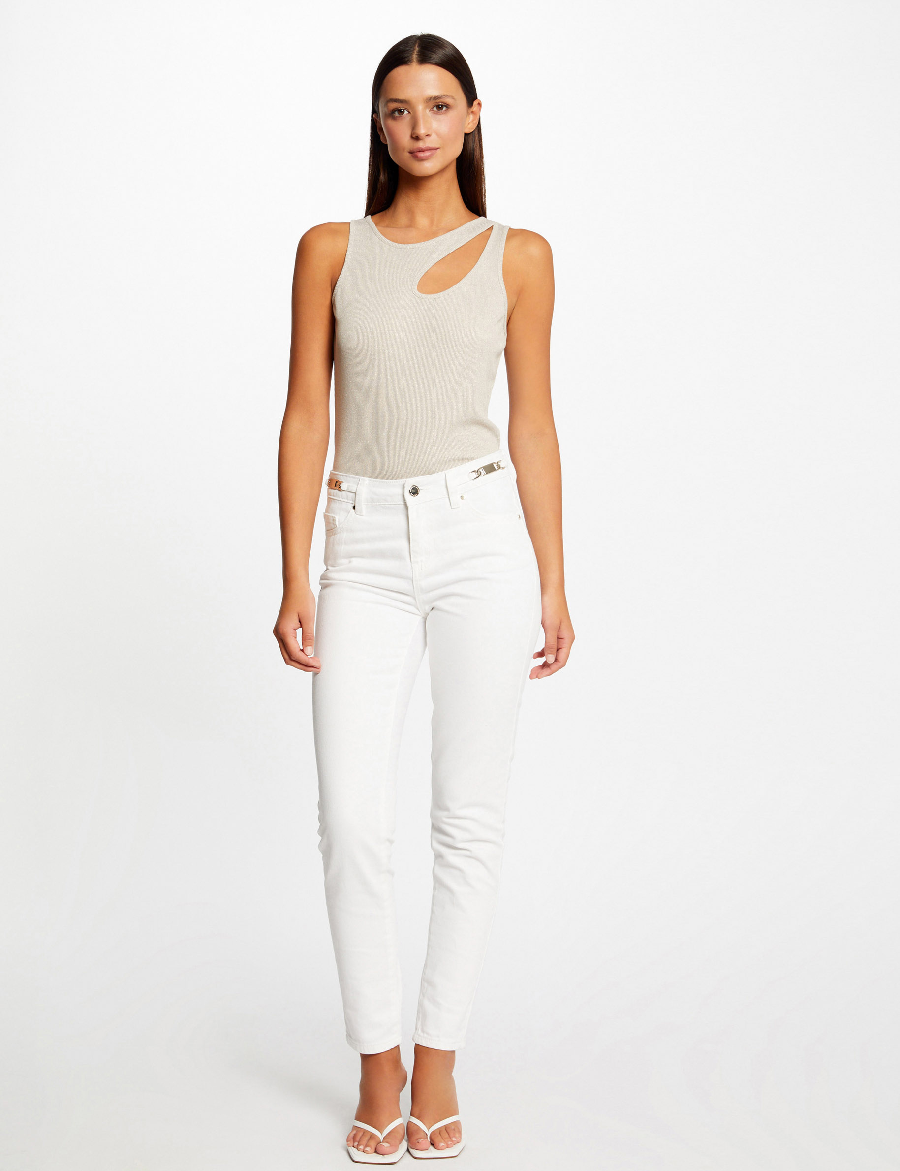 jeans ajuste a ornements metalliques ecru femme Jeans ajusté à ornements métalliques ecru femme