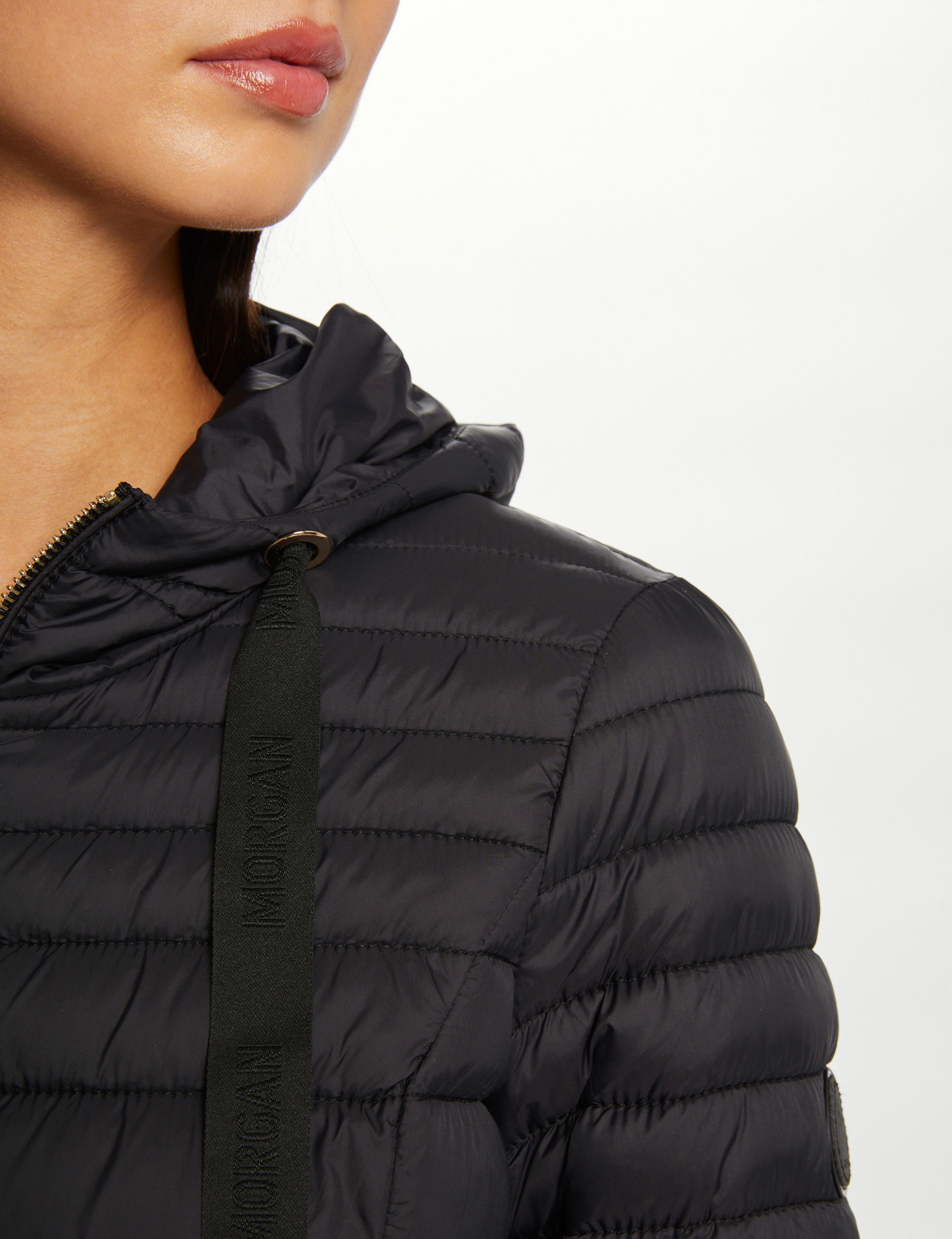 Doudoune cintrée zippée à capuche noir femme