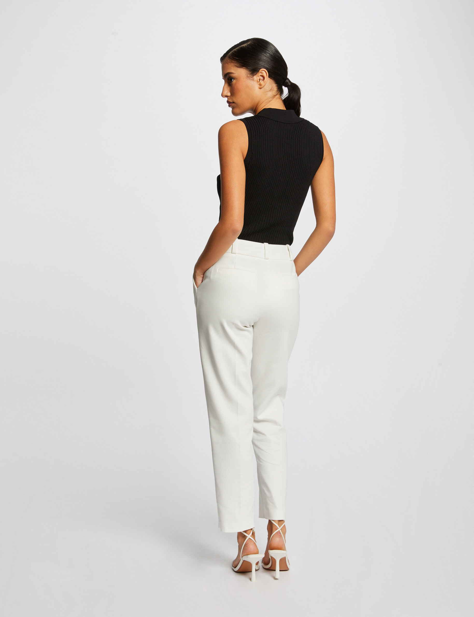 Pull débardeur sans manches col polo noir femme Pull débardeur sans manches col polo noir femme