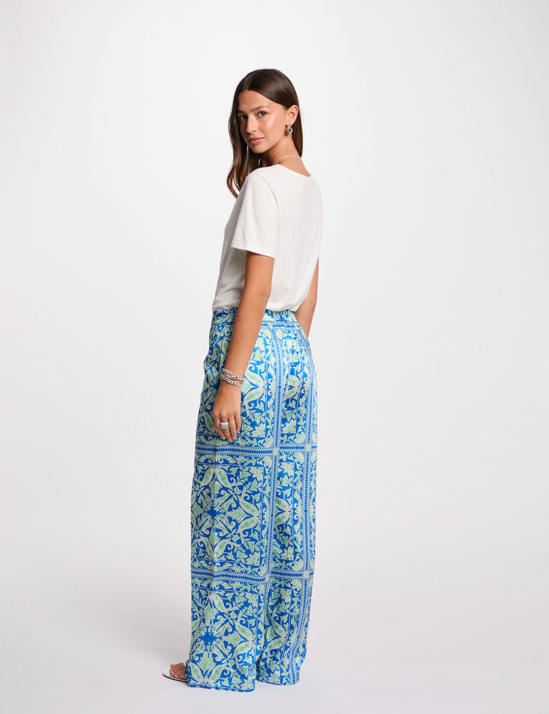 Pantalon large imprim&eacute; multicolore femme