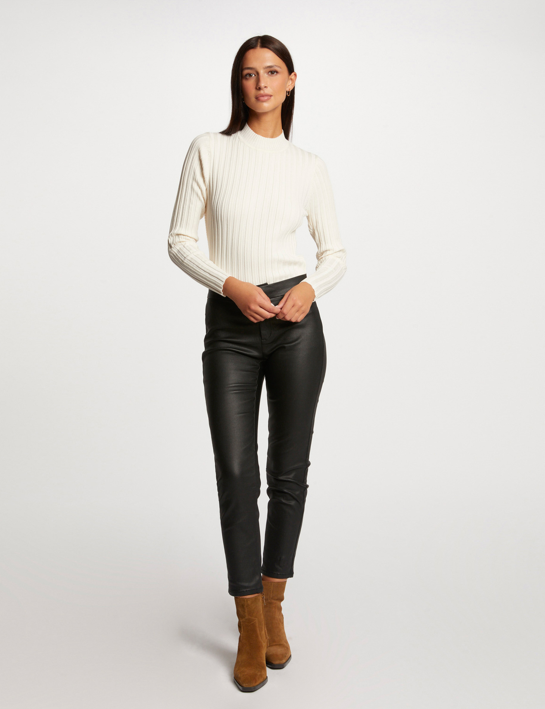pull manches longues avec dos ouvert ivoire femme Pull manches longues avec dos ouvert ivoire femme