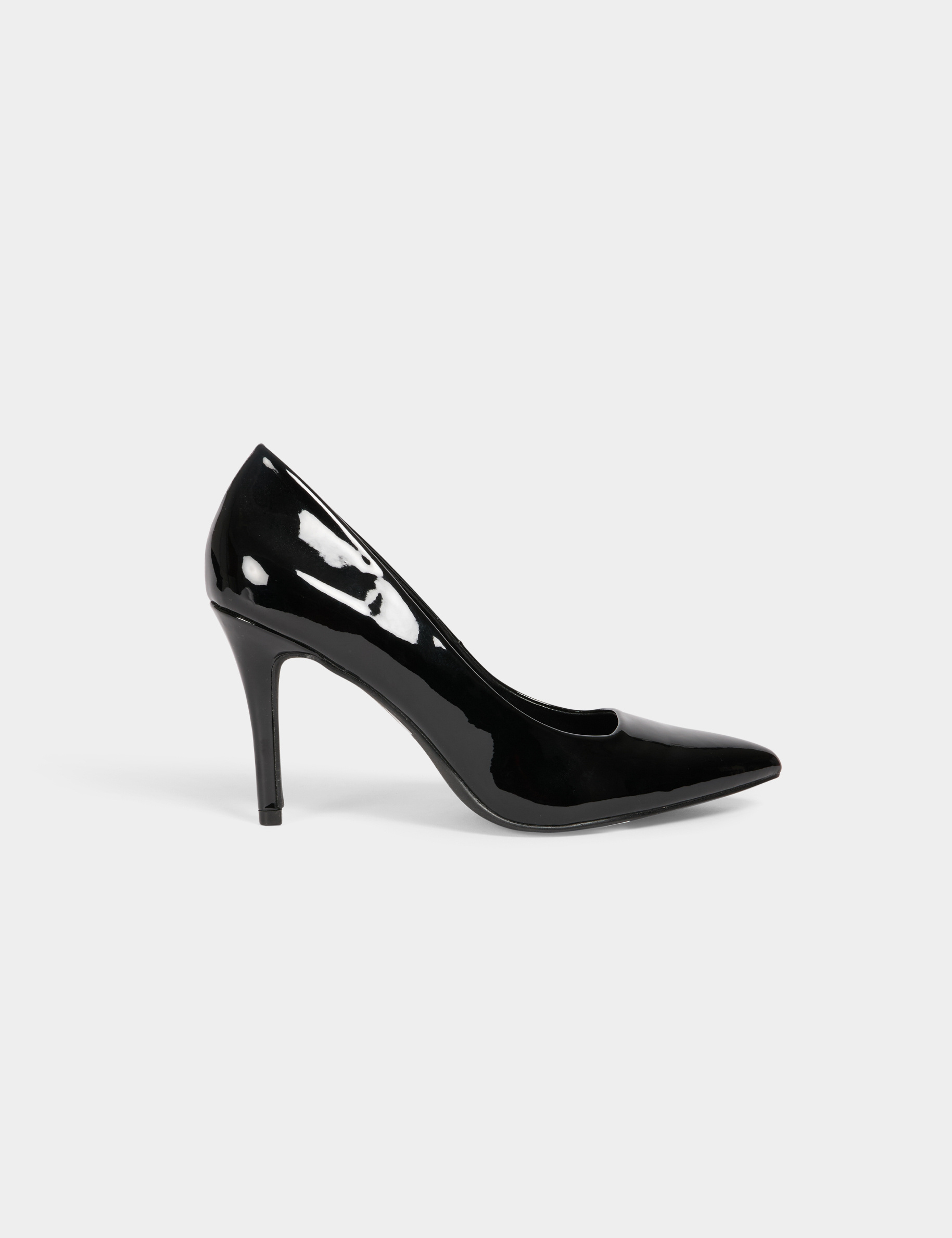 escarpins a talons vernis noir femme Escarpins à talons vernis noir femme