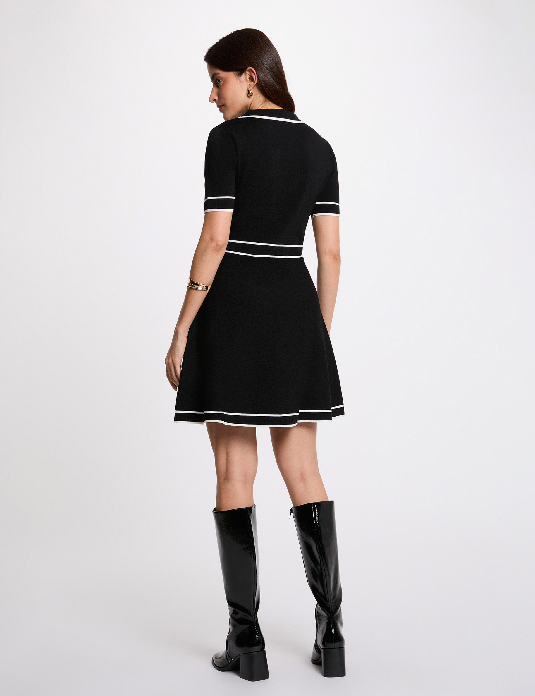 Robe tricot courte col &agrave; revers noir femme