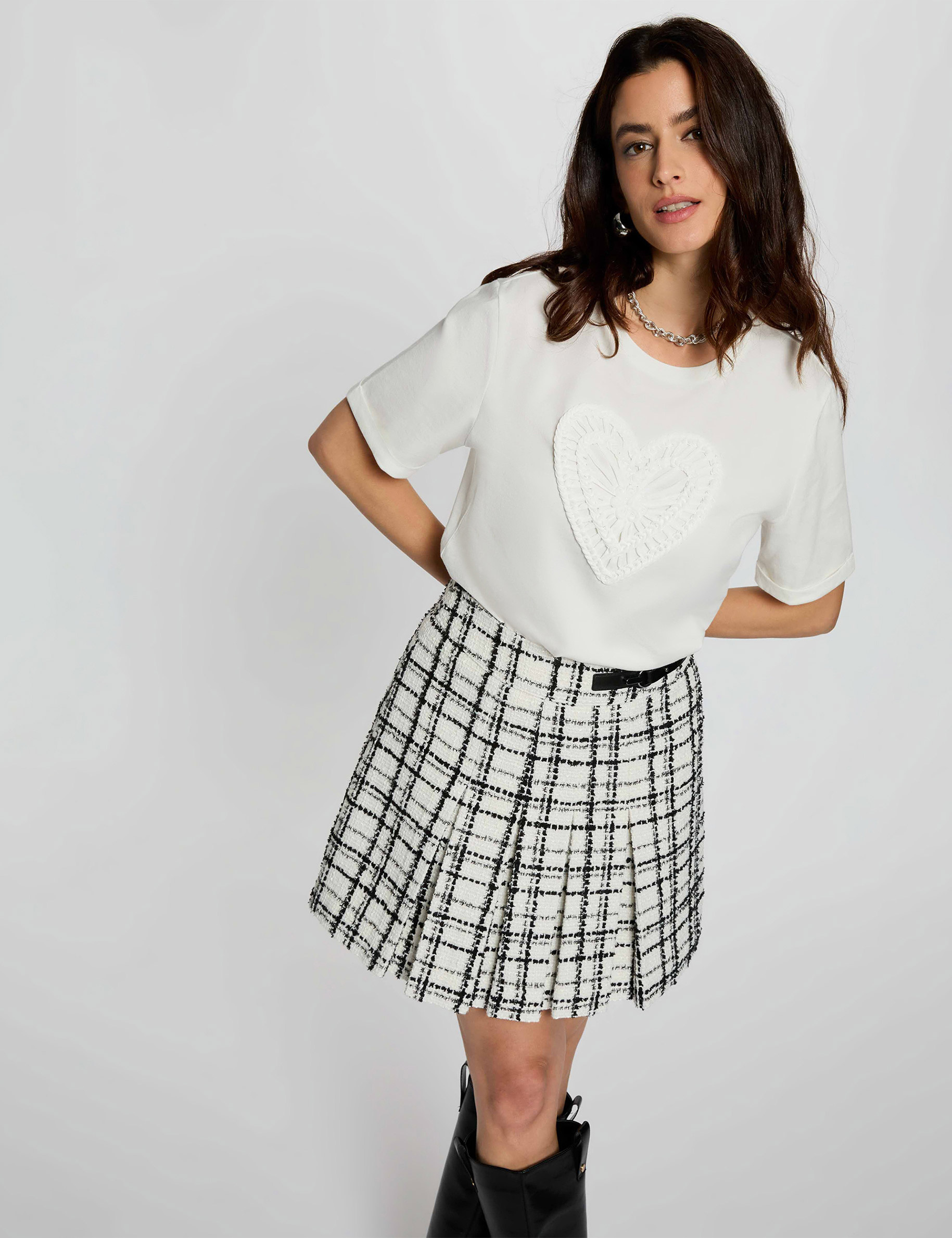 Jupe courte &eacute;vas&eacute;e multicolore femme