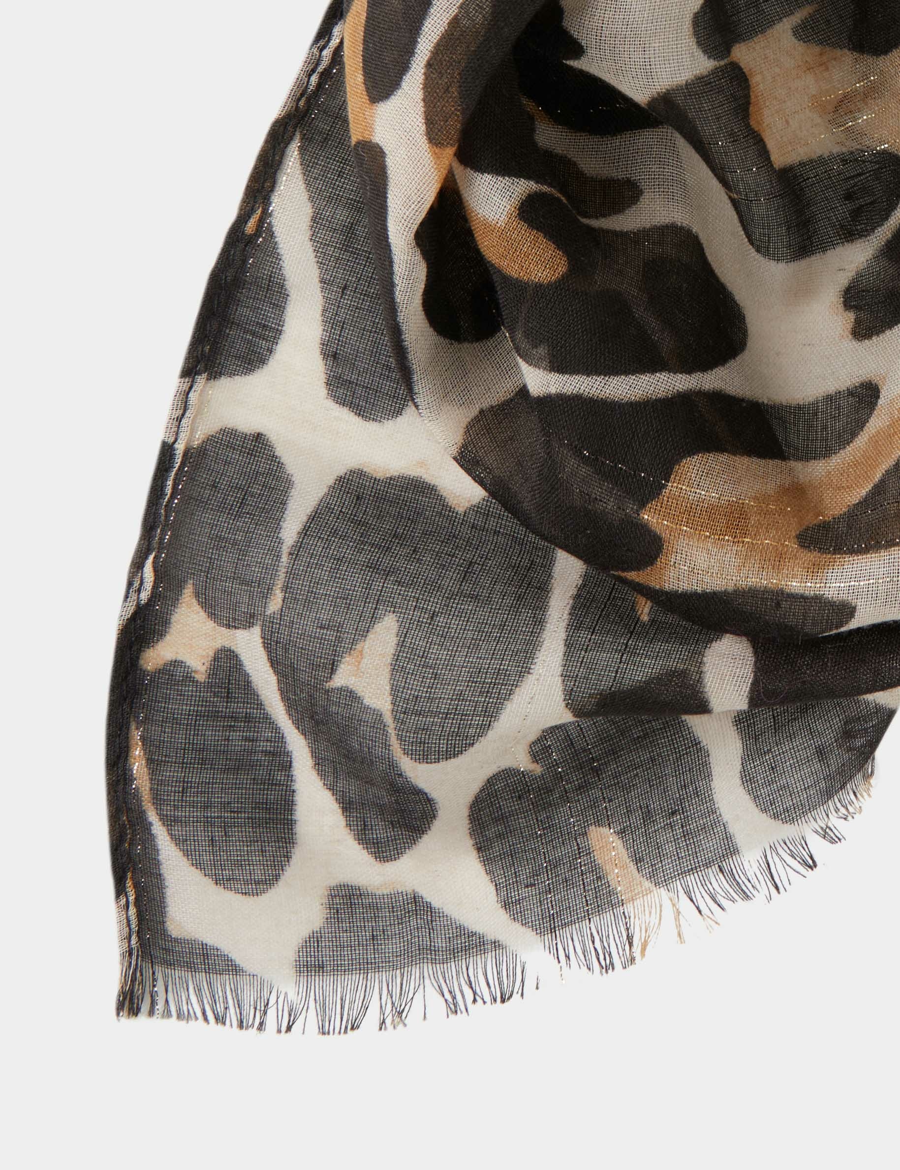 foulard imprime animalier marron femme Foulard imprimé animalier marron femme