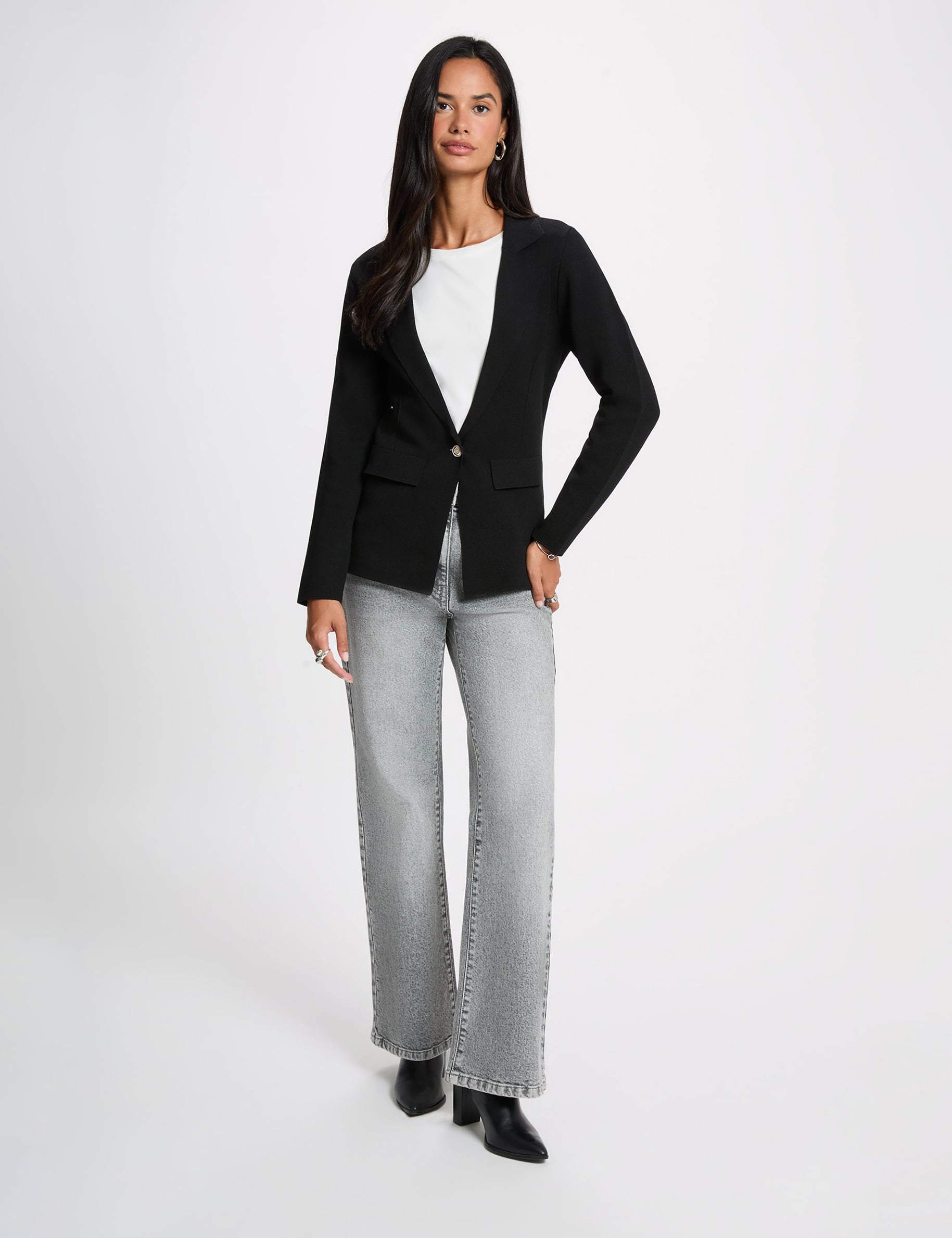 Veste cintr&eacute;e col &agrave; revers noir femme